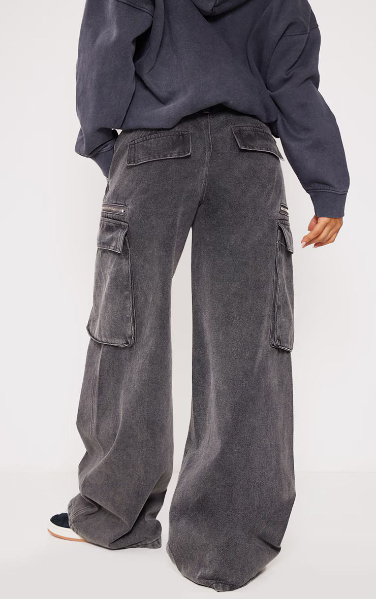 Washed Grey Pocket Zip Detail Wide Leg Jeans | PrettyLittleThing US