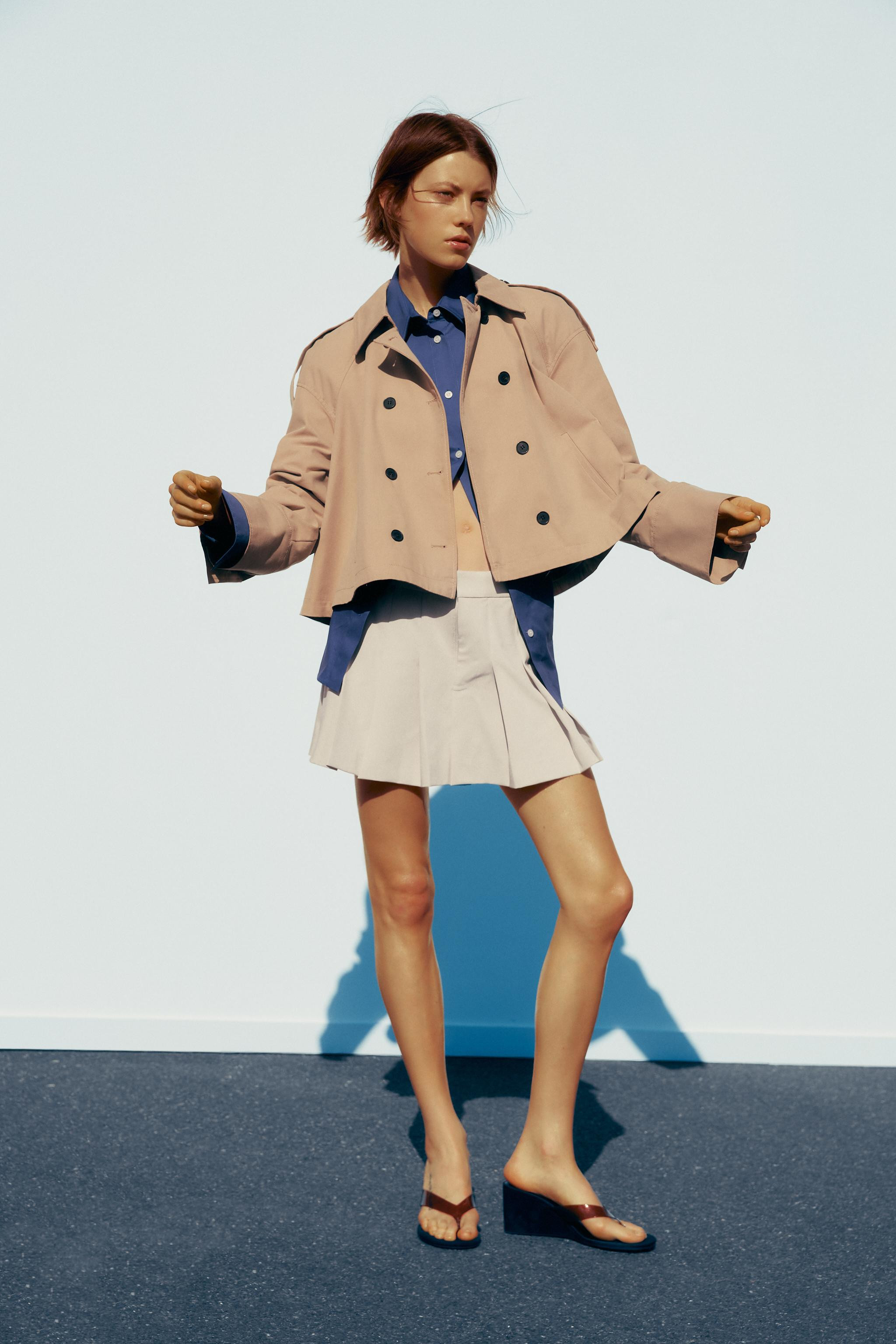 SHORT CAPE TRENCH COAT | Zara US