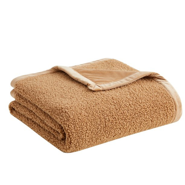 Better Homes & Gardens Faux Fur Throw, 50 x 60, Caramel Teddy - Walmart.com | Walmart (US)