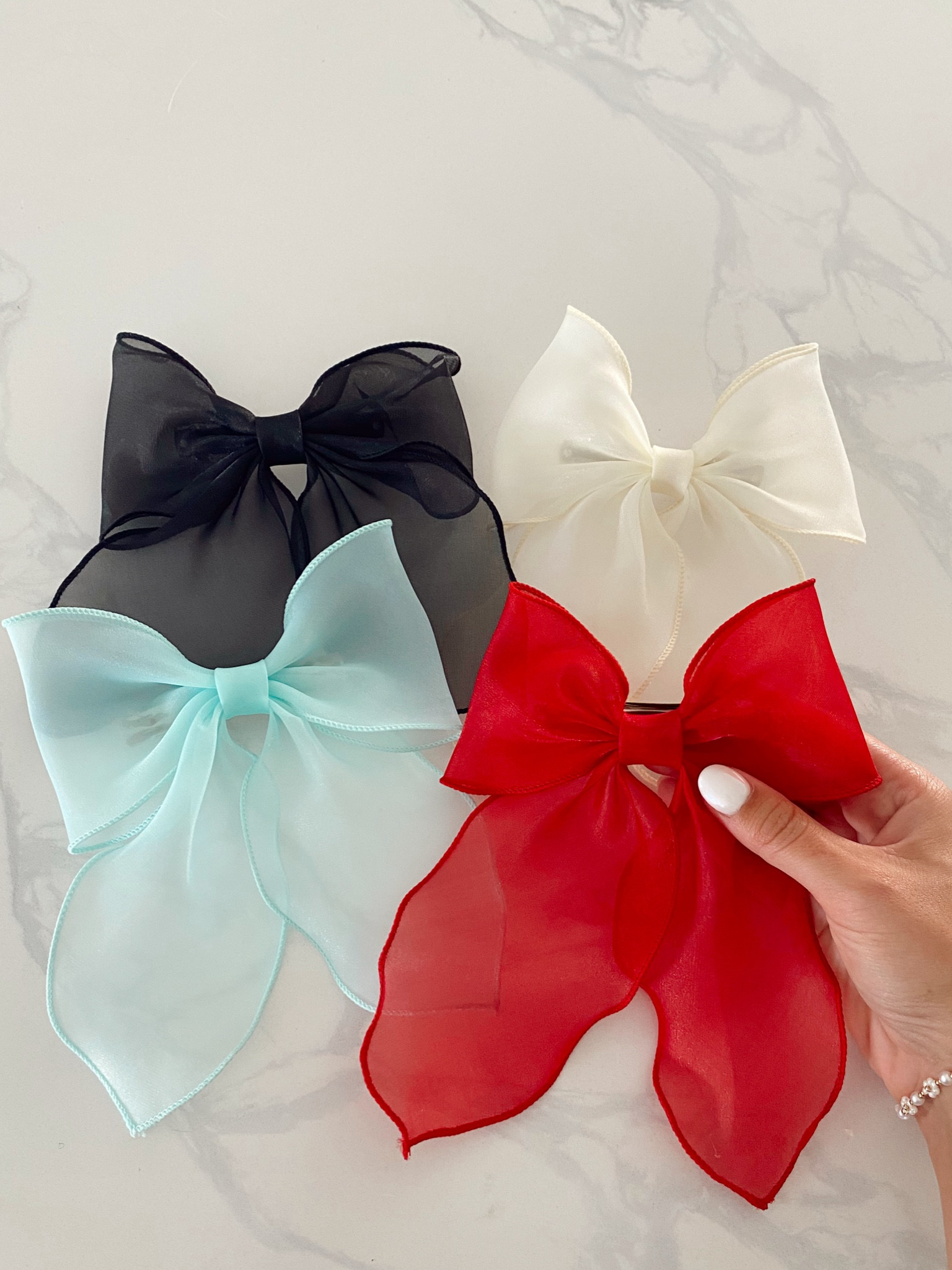 The most perfect bows🥰🎀 I got these to bring with me to Europe next month & I’m so excited!!!❤️

#LTKBeauty