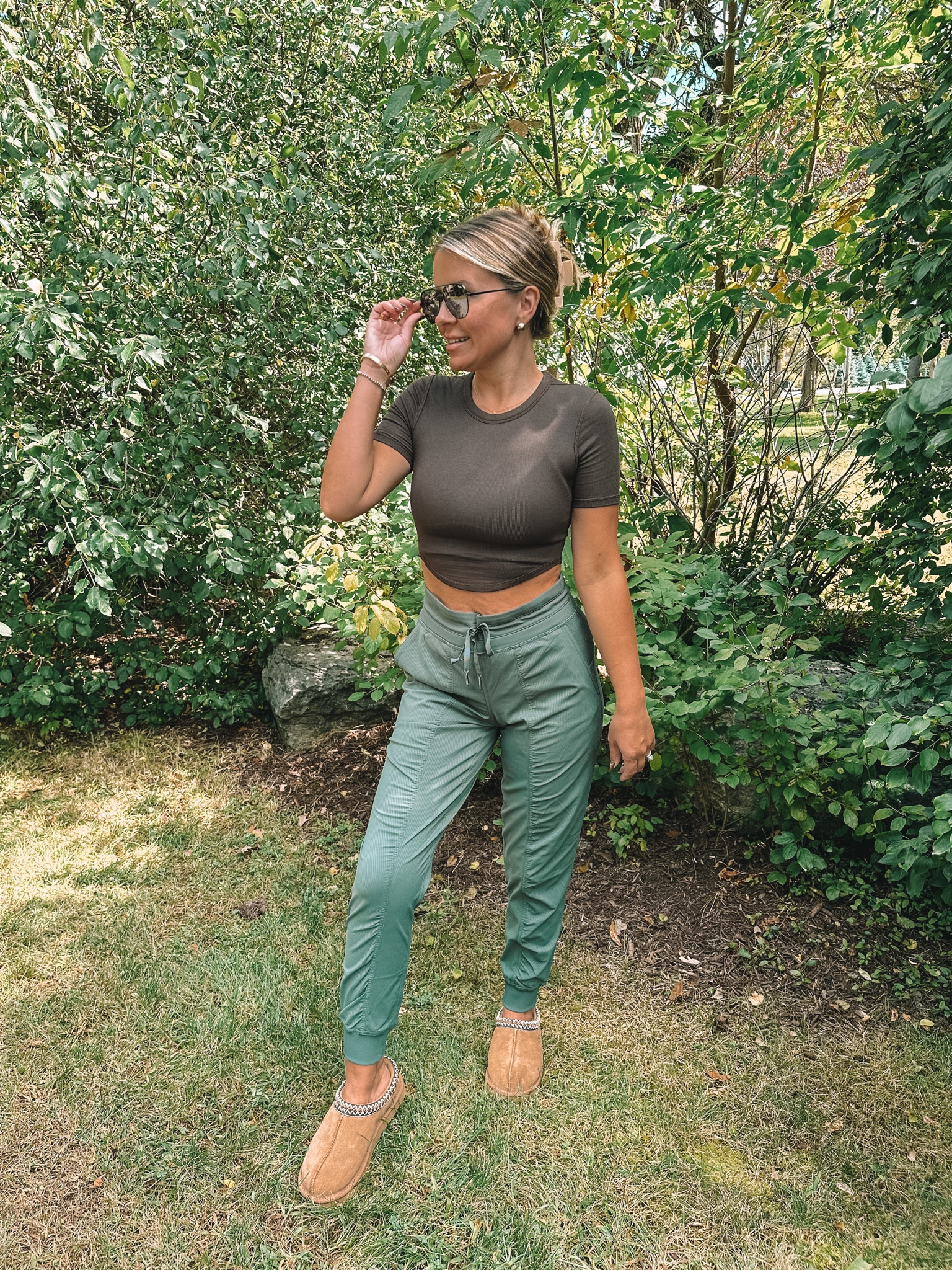 fall vibes in my lululemon 🤎🍂 
Top: 4 
Pants: 6 

#LTKSeasonal #LTKstyletip #LTKGiftGuide