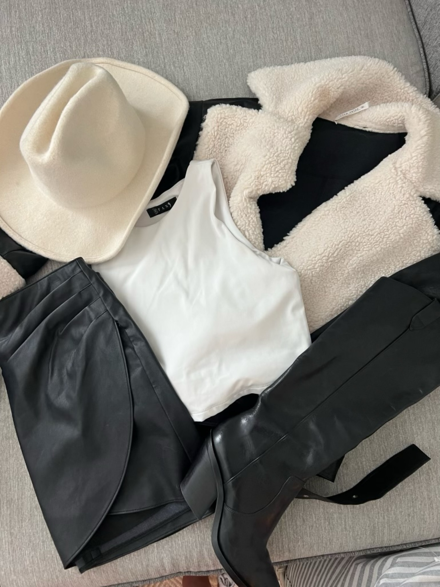 Nashville outfit inspo 

nighttime. boots. booties. hat. sweater. casual. date night. travel. 

#LTKtravel #LTKstyletip #LTKfindsunder100