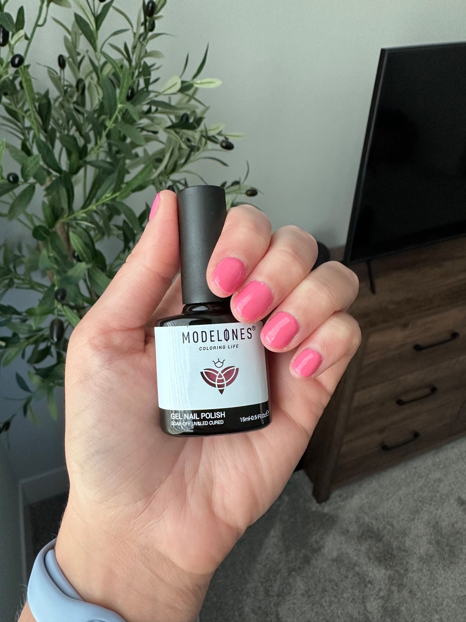 Feeling all the spring vibes with this fun pink polish! It’s bright, playful, and just makes me happy every time I look at it! 💗
#PinkNailPolish #SpringNails #FunNailColors #AtHomeManicure #NailPolishFavorites #NailColorTrends

#LTKSeasonal #LTKBeauty #LTKFindsUnder50