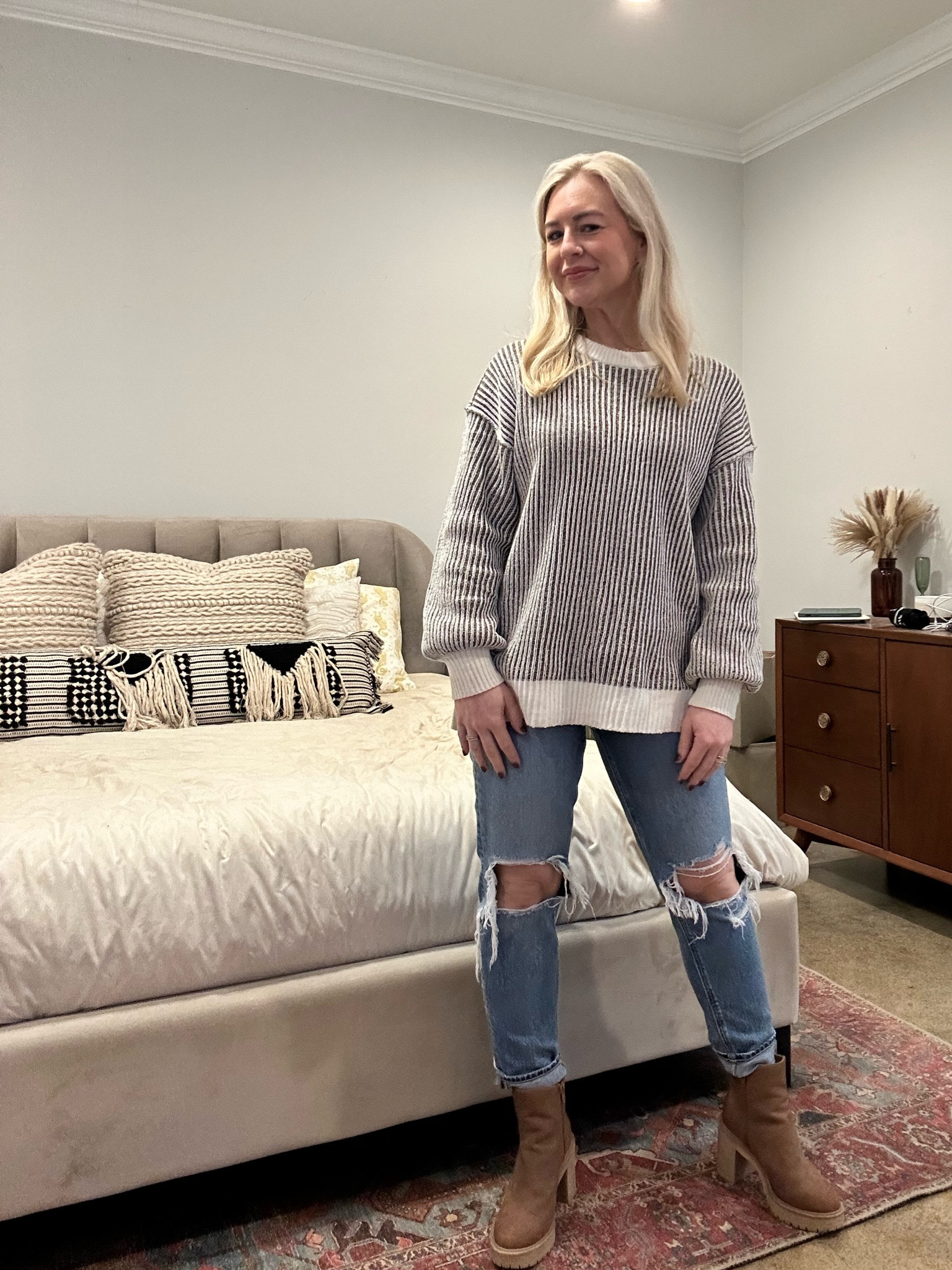 love a good distressed jean!!! 

#LTKSeasonal #LTKFindsUnder100