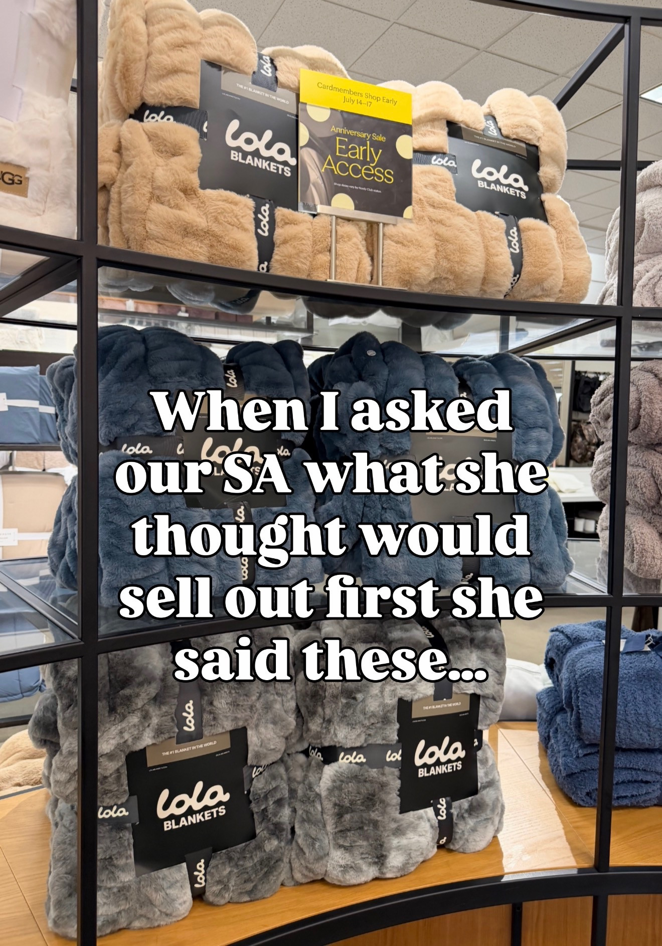 And I understand why !! These blankets are amazing! Grab yours during the Nordstrom anniversary sale !