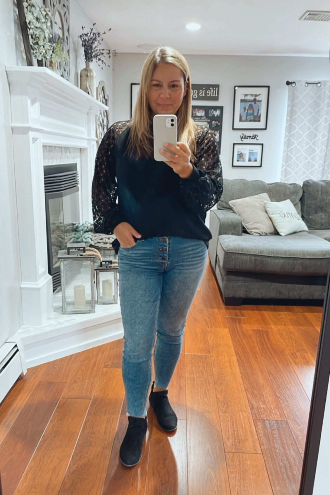 Old Navy Rockstar skinny jeans on sale for $15! I’m wearing a size 8
Amazon long sleeve lace top I’m wearing a large. Linked similar boots






Fall outfits, date night outfit, midsize fashion, denim, 40’s style, button fly jeans, curvy fashion #LTKsale

#LTKcurves #LTKsalealert #LTKSeasonal