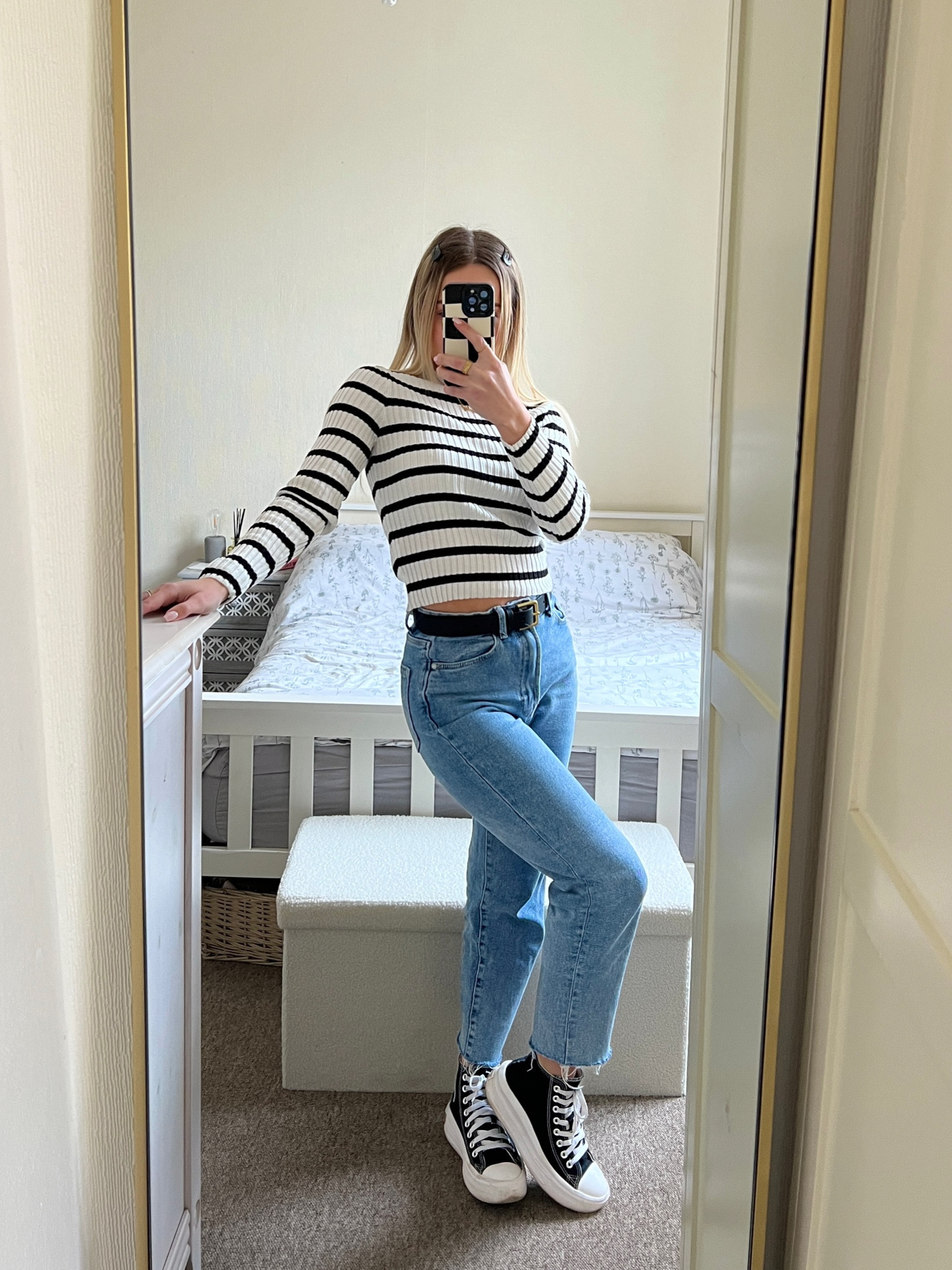 Monochrome fit 🦓
A stripey tee is an essential for any wardrobe, this one is from in the style - Perrie Sian collection, it’s the perfect fit. Paired with blue mom jeans and chunky converse to elevate the look

striped top, blue mom jeans, black buckle belt, platform converse 

#LTKFind #LTKunder50 #LTKshoecrush