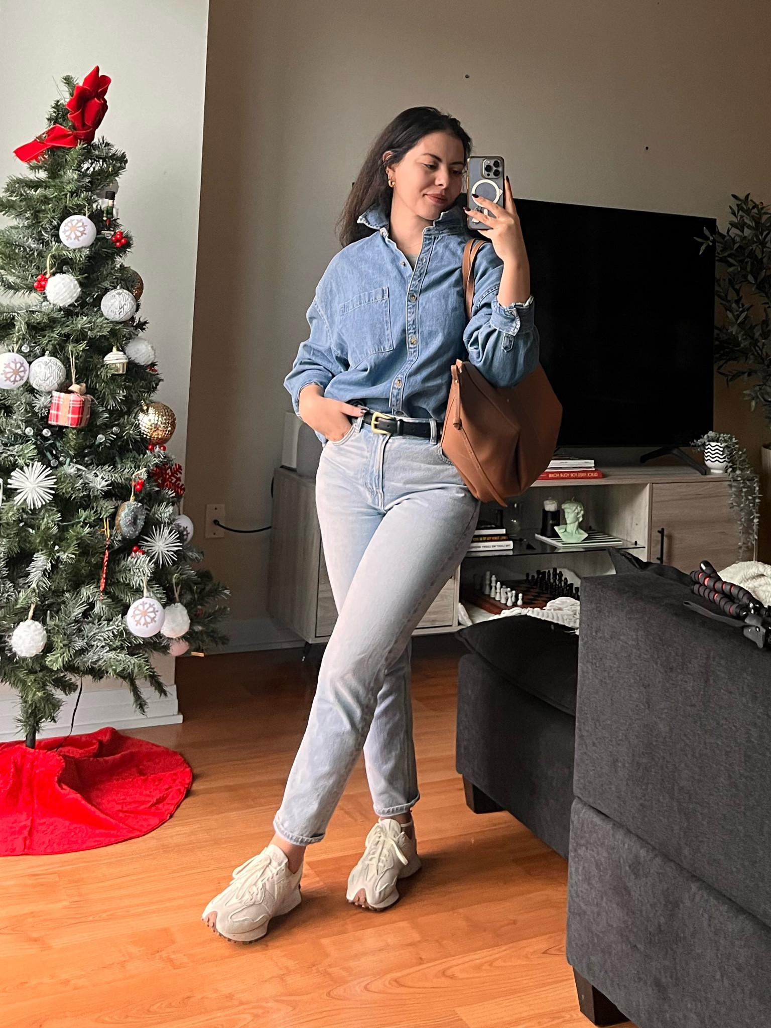Canadian tuxedo for the day!! These sneakers are so comfy and the shirt is thick high quality denim 🫶🏻 #ootd #LTKfashion #casual #canadiantuxedo #denimshirt #fall #winter #holidays 

#LTKworkwear #LTKwinter #LTKgiftguide