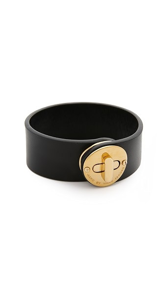 Marc By Marc Jacobs Small Disc Turnlock Leather Bracelet - Black | Shopbop