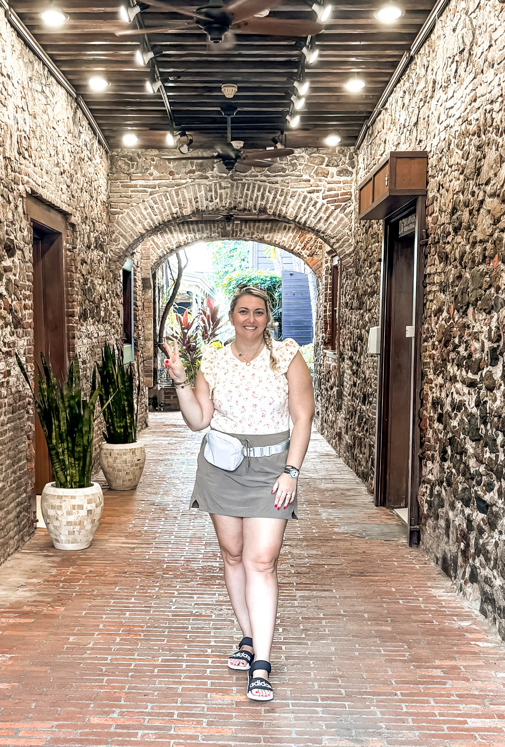 Sized up in the top to a xxl for torso length ❤️

#LTKover40 #LTKMostLoved #LTKplussize