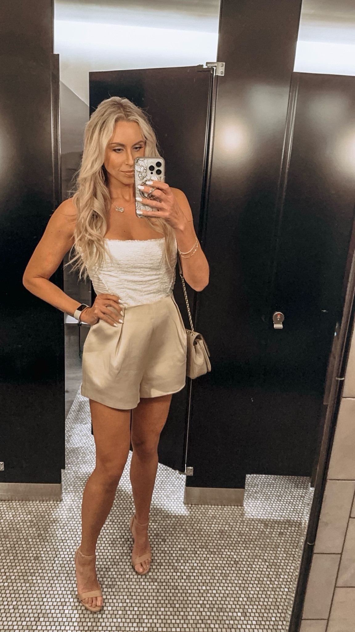 Brunch outfit 🥓🥂

#sundaybrunch 


#LTKSaleAlert #LTKShoeCrush #LTKFindsUnder100