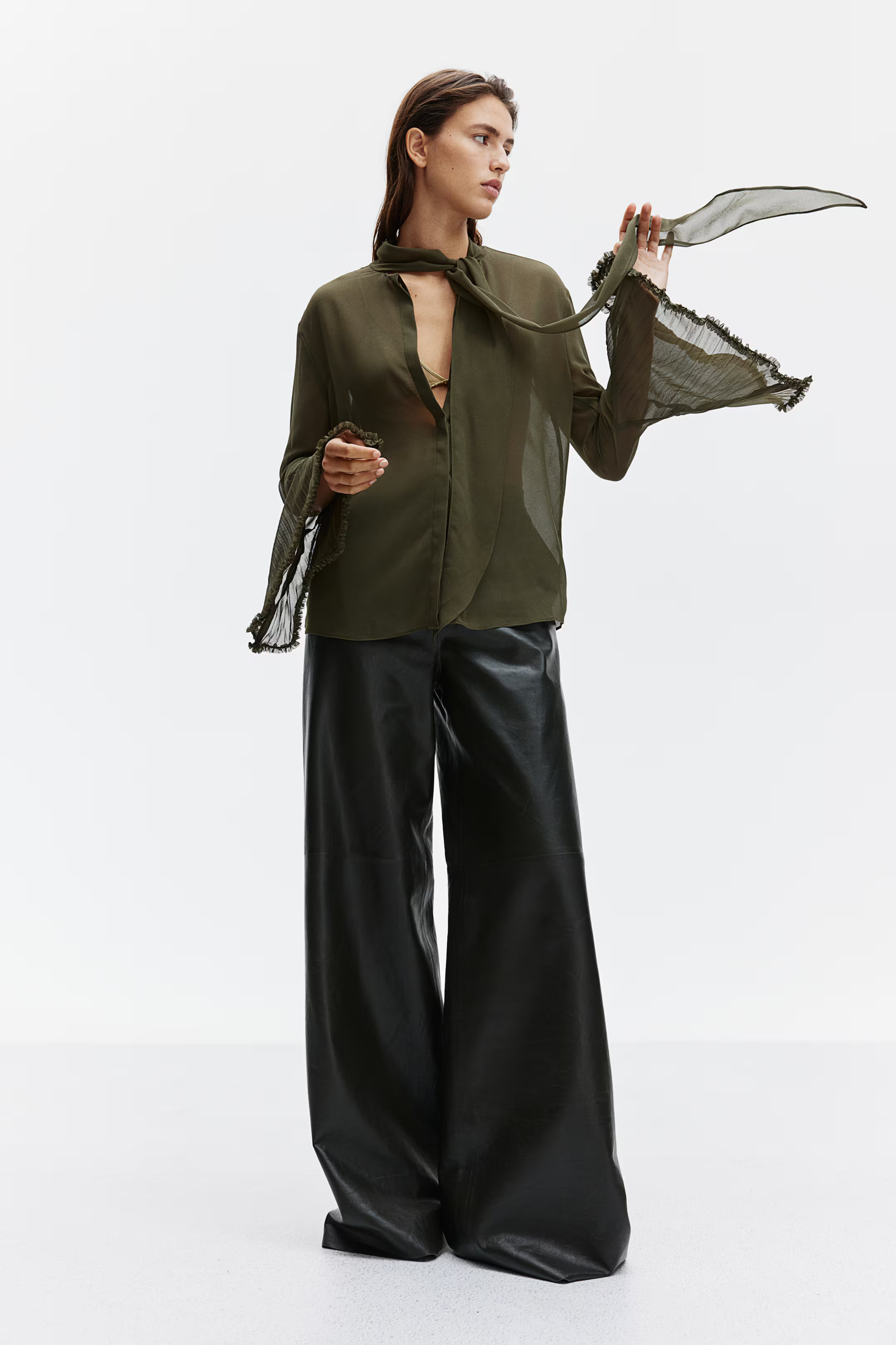 Tie-neck chiffon blouse | H&M (UK, MY, IN, SG, PH, TW, HK)