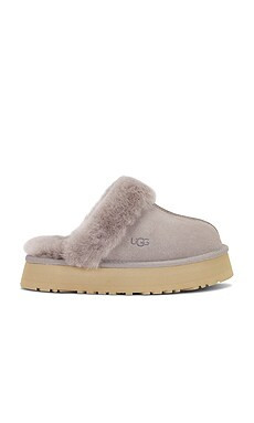 UGG Disquette Slipper in Campfire from Revolve.com | Revolve Clothing (Global)