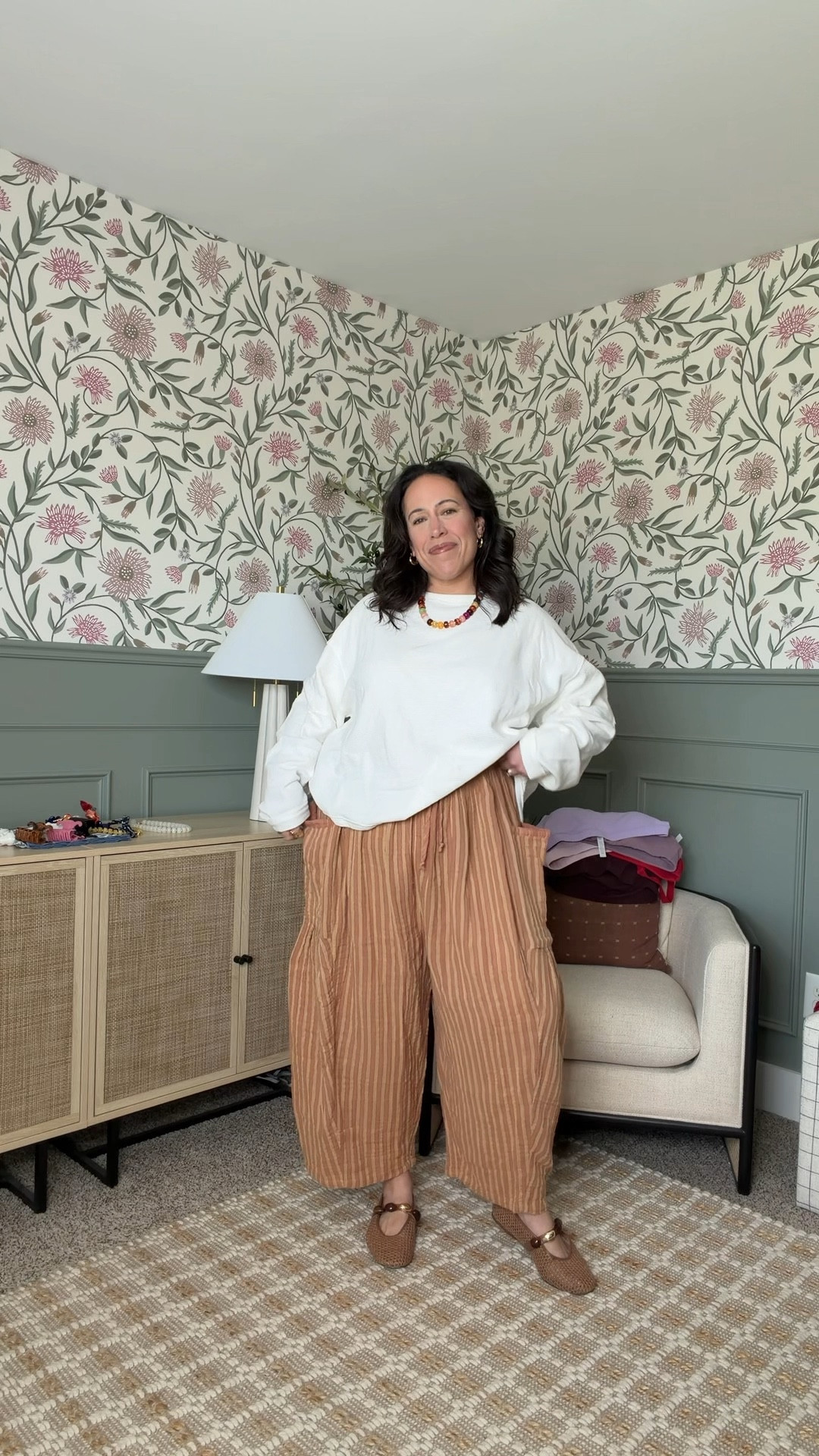 Car rider line outfit of the day size large in everything! 

#LTKmomlife #LTKvlog #LTKMidsize