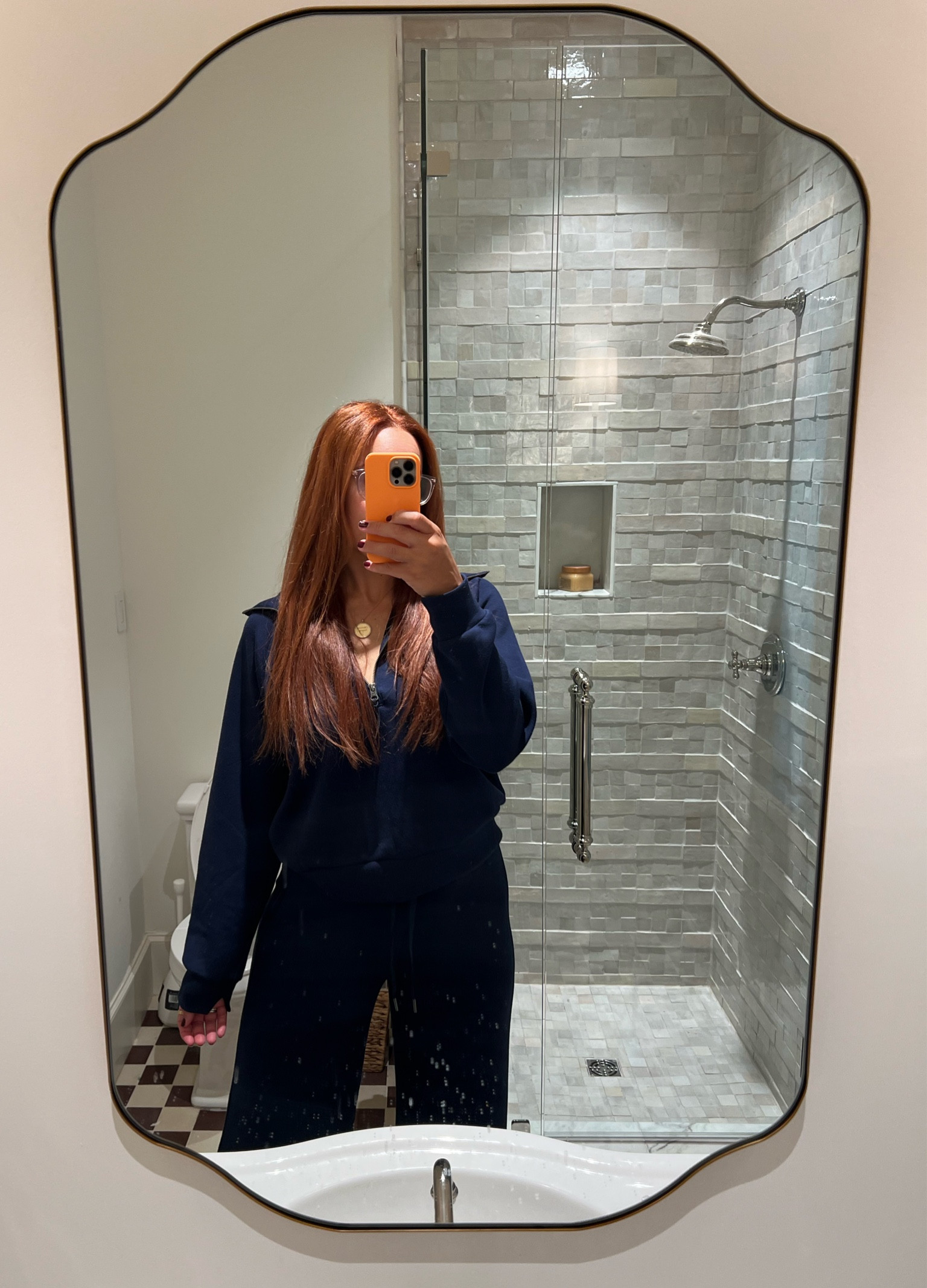 Should have cleaned the toothpaste off the mirror but what’s the fun in that? Back in my favorite and most flattering navy set. It’s on the pricier side but it ticks every box—true to size (I wear an XL), fabric is impossibly cozy, wears up well to the washer and dryer, is long enough for my legs and has my husband comment “man, that looks so good on you” every time I wear it. Signed, sealed, delivered. 

Cozy
Athleisure 
Fall outfit
Soccer mom
Sports mom
Mom style
Sweats
Sweatsuit
Matching set
Fall outfit 
Cozy style 

#LTKStyleTip #LTKOver40 #LTKActive