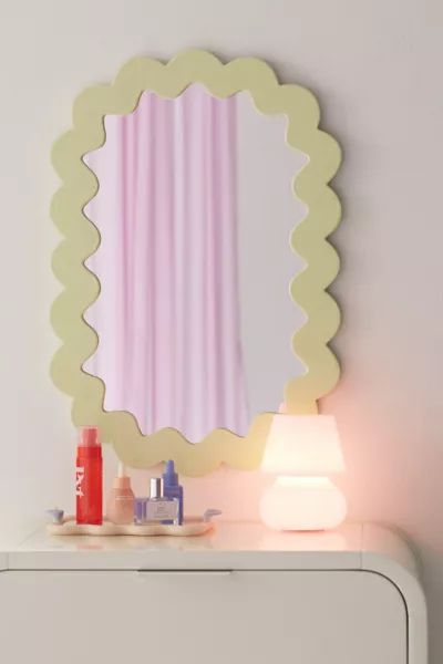 Zakaria Squiggle Wall Mirror | Urban Outfitters (US and RoW)