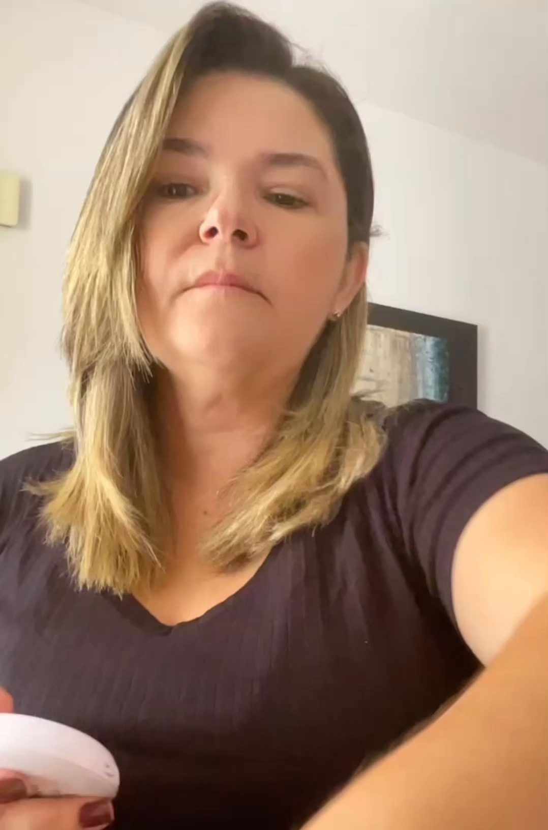 A dica hoje é esse pó compactor com protetor 50, uso o tom 2 para pele clara. Ideal para ir retocando durante o dia  

#LTKbrasil #LTKbeauty
