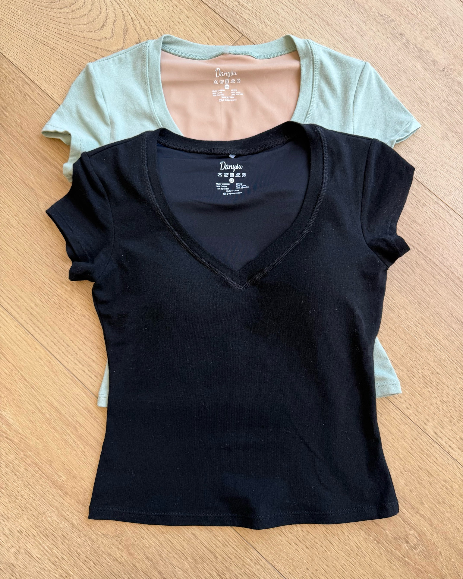 The perfect fitted tee🤍

#LTKgrwm #LTKootd #LTKPetite