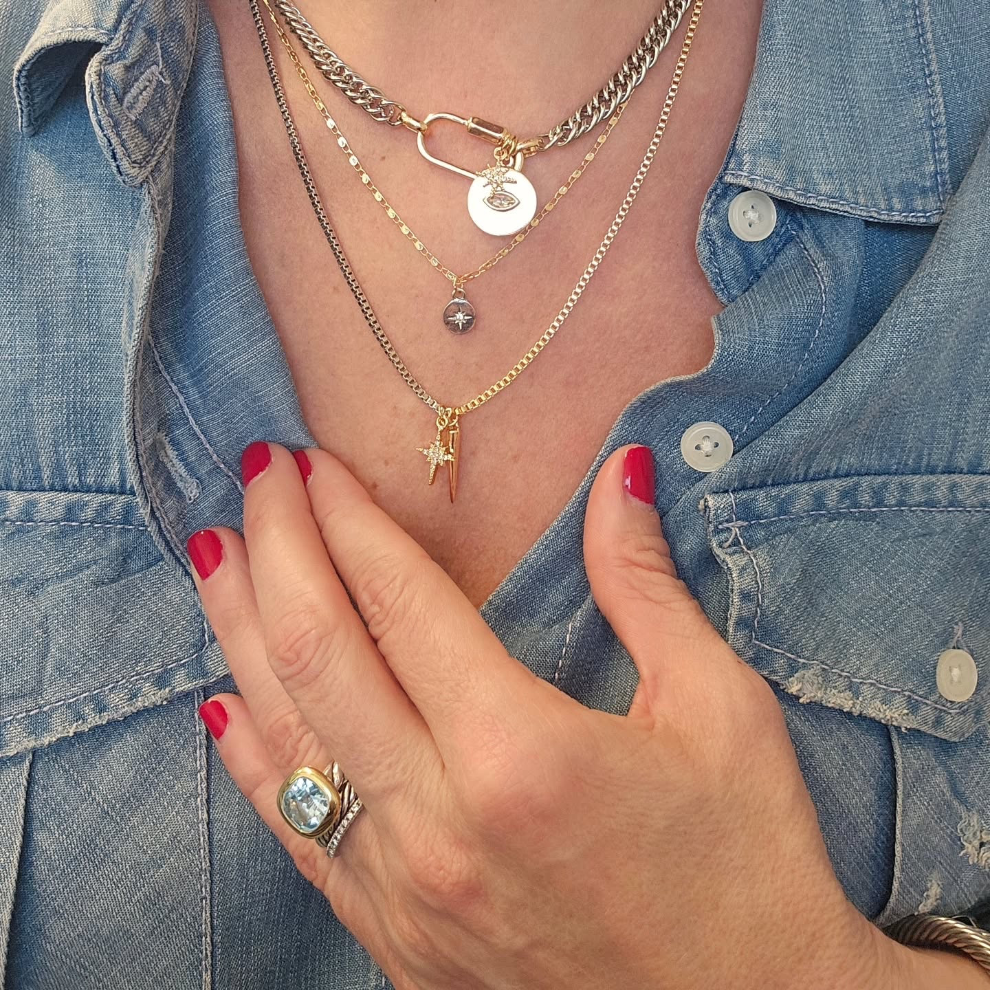 Could this necklace be any stinking cuter?? And it's under $20!

Comment for links

#accessories #fashionover40 #style #necklace #ootd