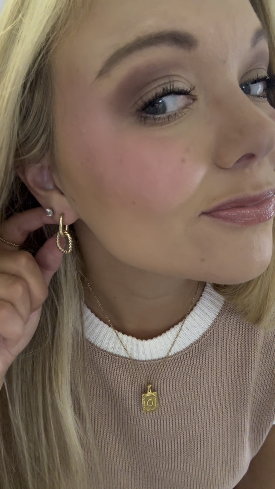 Prime Day sale! This sweater is a top seller on Amazon. I got my true size- small. It’s the perfect lightweight sweater for summer
These earrings are so cute and dainty 

I’m 5’3, size 4-6

#LTKSaleAlert #LTKFindsUnder50 #LTKStyleTip