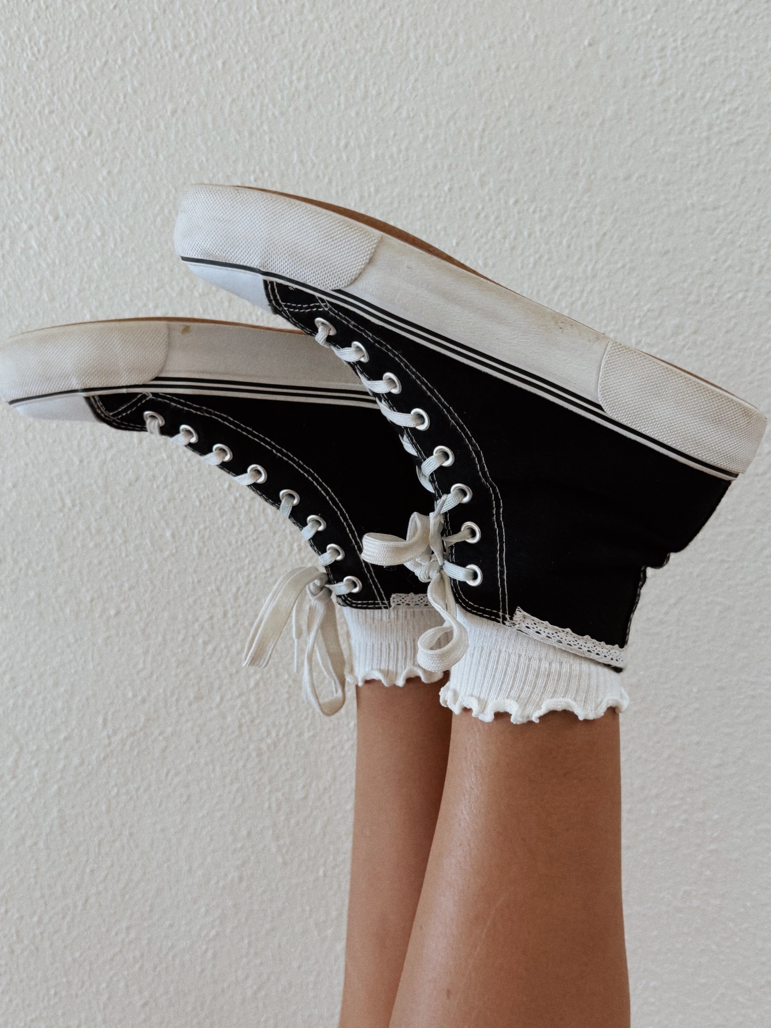 Name a cuter combo—I’ll wait 👟🧦
I’ve been living in these Amazon high tops + ruffle socks. Comfy, playful, and on sale for Prime Day!
Whether I’m running errands or chasing the kids, this duo adds the perfect touch of style.
Linked everything on my LTK!
#founditonAmazon #PrimeDay2025 #amazonpartner #WithLoveTere

⸻

Amazon high tops, ruffle socks for women, cute socks and sneakers, Prime Day shoe deals, Amazon fashion finds, high top sneakers women, frilly socks outfit, everyday mom style, trendy socks and shoes, casual sneaker outfit, Prime Day fashion sale

⸻



#AmazonPrimeDay #PrimeDayFinds #LTKStyle #LTKUnder50 #AmazonFashion #RuffleSocks #HighTopSneakers #ComfyAndCute #MomStyle #LTKSummerStyle #LTKPrimeDay #founditonAmazon #PrimeDay2025 #amazonpartner #WithLoveTere

#LTKSeasonal