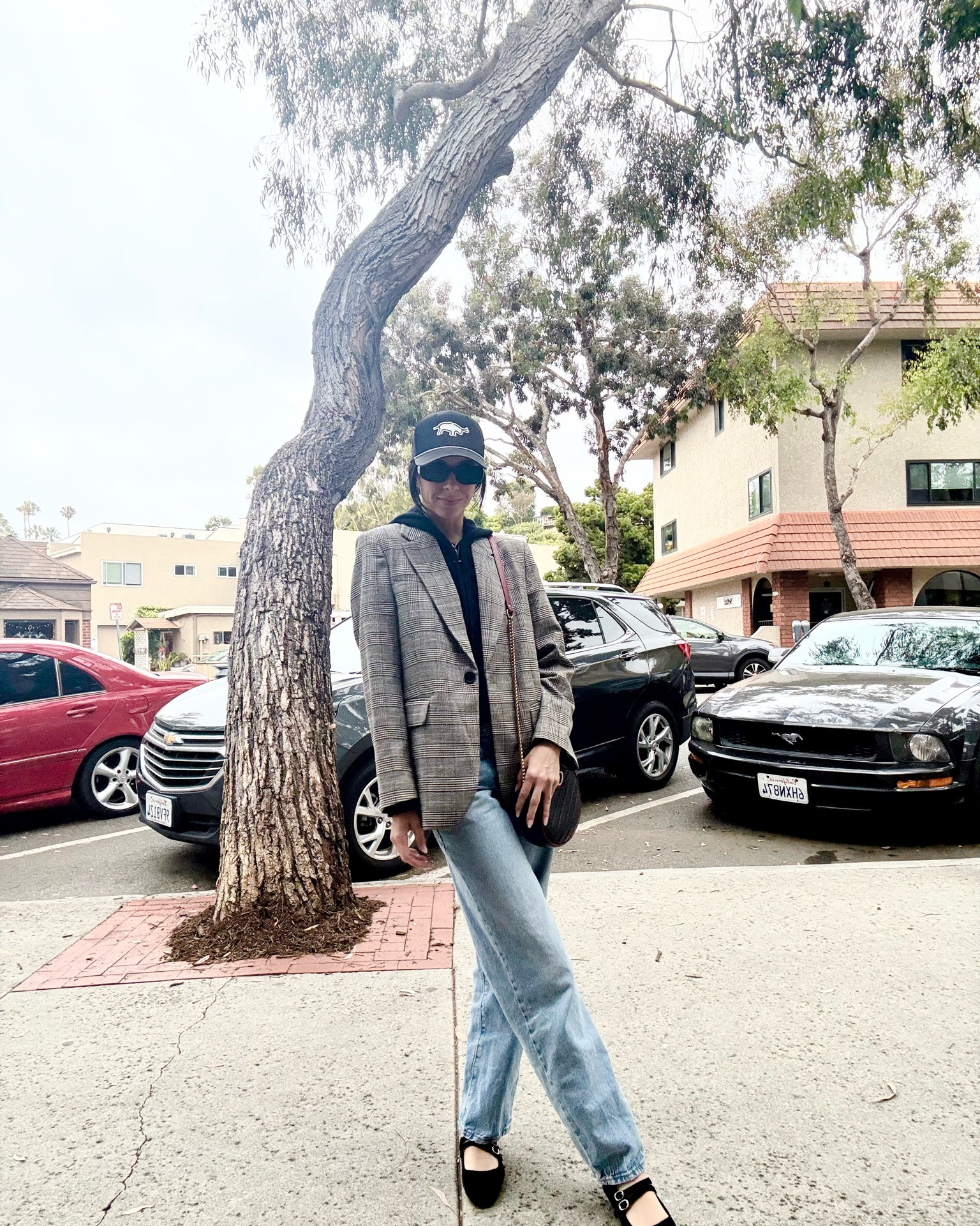 Easy, casual comfy #malfit #outfitideas #everydayoutfit #casualoutfit #whatiwore #ootd #outfitinspo #everydaystyle #neutraloutfit #denim #blazer #hoodie #levis

#LTKdayinmylife #LTKgrwm #LTKootd