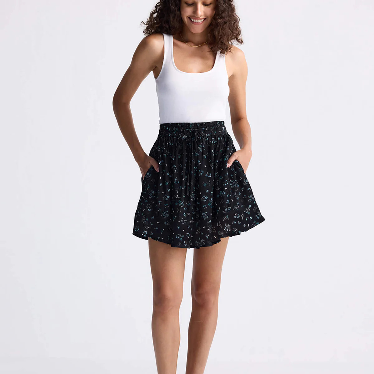 Drawstring Short Skirt in Dark Blue Florals | Reistor