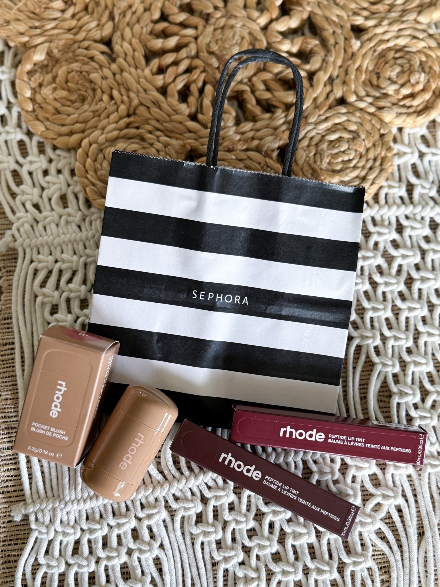You already know I ran straight to Sephora the second Rhode launched in-store. I’ve been waiting for this. Grabbed the Peptide Lip Tints in Espresso & PB&J, & the Pocket Blush in Sleepy Girl, which is basically my fall vibe in a tube. Everything is TTS for your lips & cheeks. If you’ve had these in your cart, run. Not walk. They’re just as good in person.


rhode peptide lip tint sephora
rhode espresso lip tint swatch
rhode pb&j lip glaze haul
rhode sleepy girl blush review
rhode sephora launch 2025
rhode in store now
rhode peptide lip glaze
rhode blush sephora
fall makeup 2025
sephora new arrivals
hailey bieber rhode products
best tinted lip balm
fall beauty essentials
clean beauty at sephora
no makeup makeup look
lip oil with pigment
hydrating lip color
multi use cream blush
natural blush stick
best everyday blush
sephora beauty haul


#LTKStyleTip #LTKBeauty #LTKU