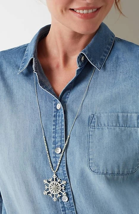 Frosted Snowflake Pendant | J. Jill