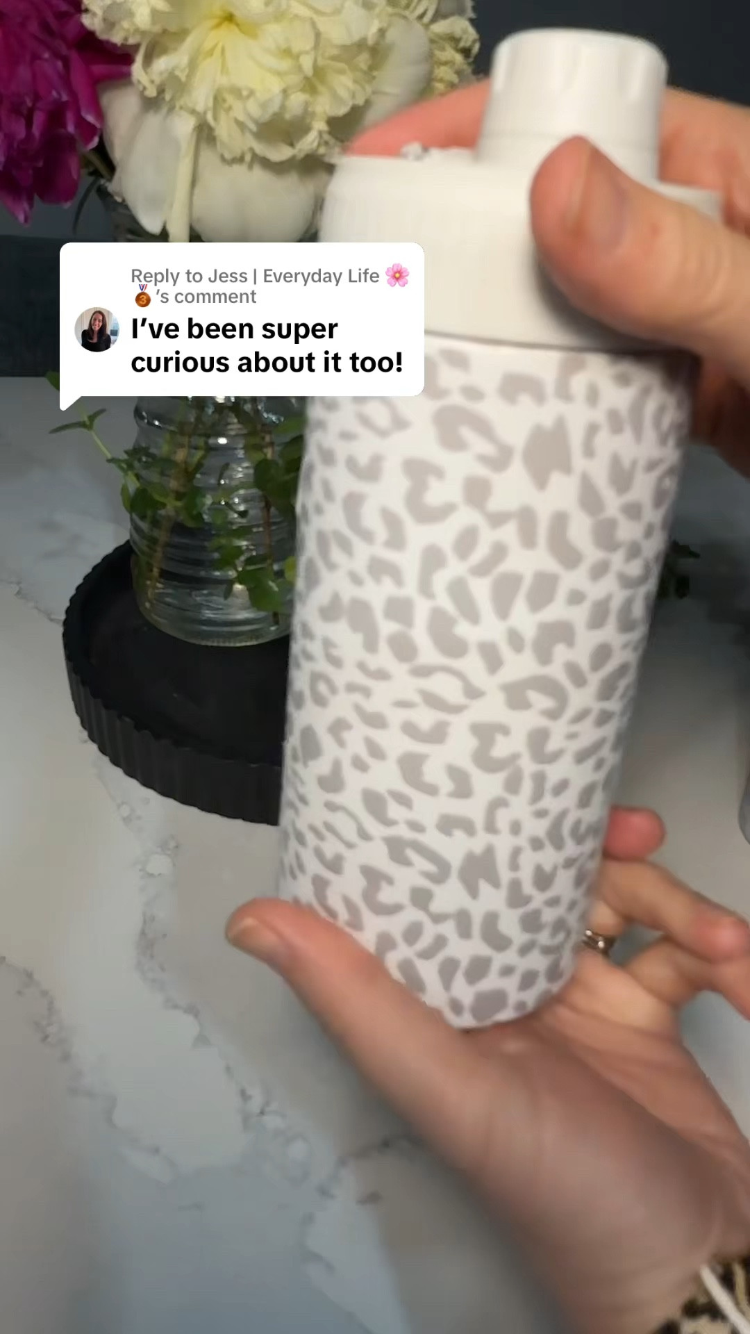 Spill-proof coozie that actually keeps your drink cold AND fizzy 👀🥤

Fits cans or bottles and turns them into a no-spill tumbler.

Perfect for the lake, travel, or everyday use, I use this all the time

#LTKTravel #LTKActive #LTKMothersDay