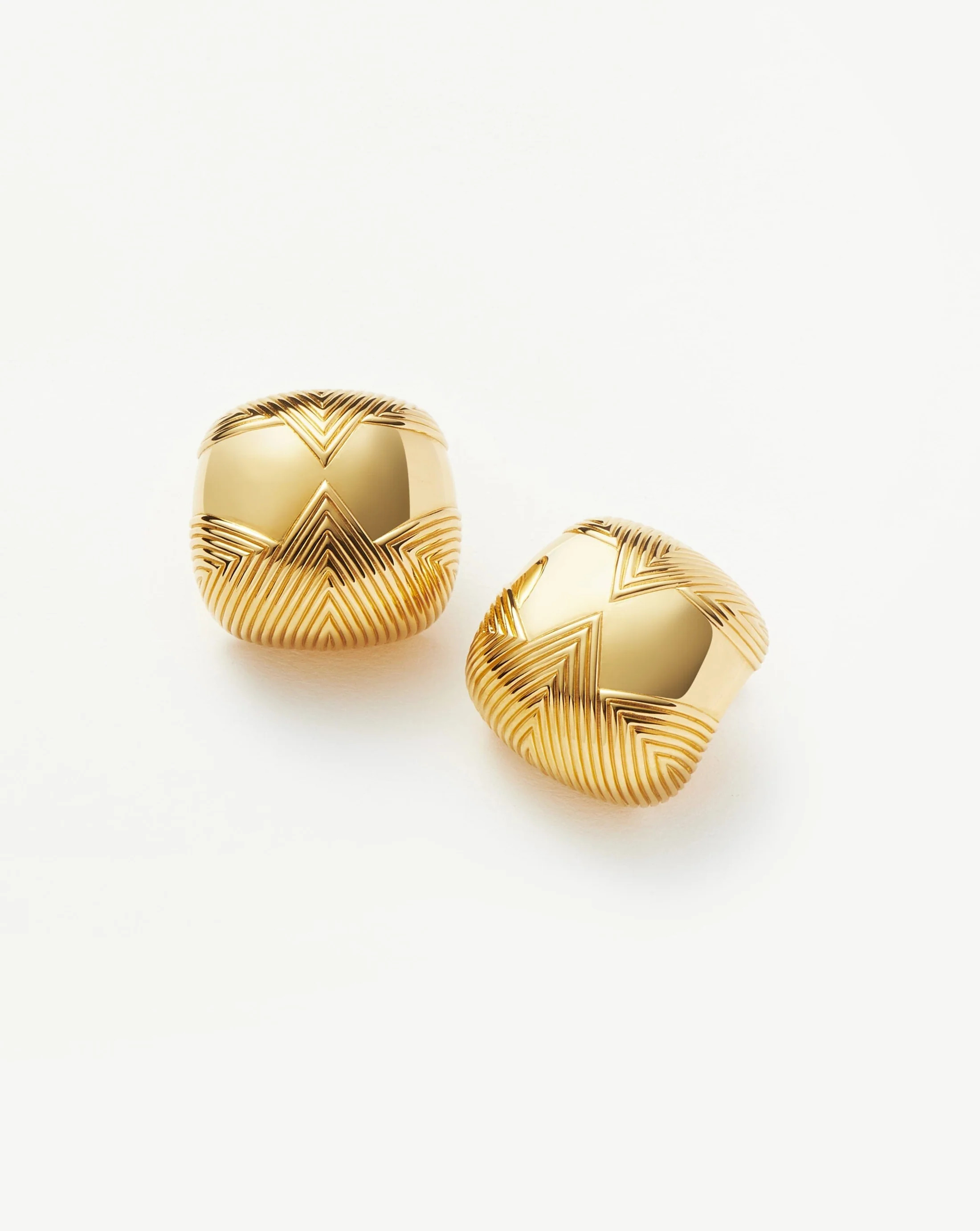 Hera Oversized Dome Ridge Stud Earrings | 18ct Gold Plated Earrings | Missoma US