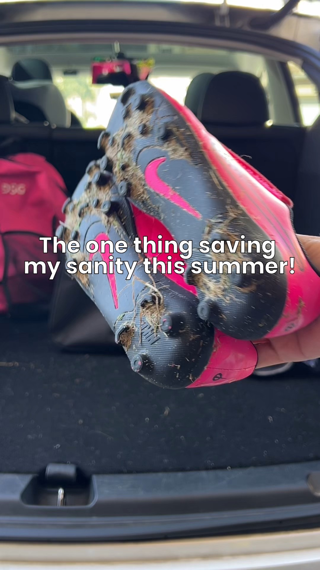 I wish I got this sooner as a mom with young kids!! #momhacks #musthaves #beachbag #simplemodern #boggbag 

#LTKFamily #LTKKids #LTKSaleAlert