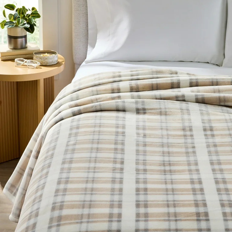 Better Homes & Gardens Velvet Plush Super Soft Bed Blanket, King Size, Grey Plaid | Walmart (US)