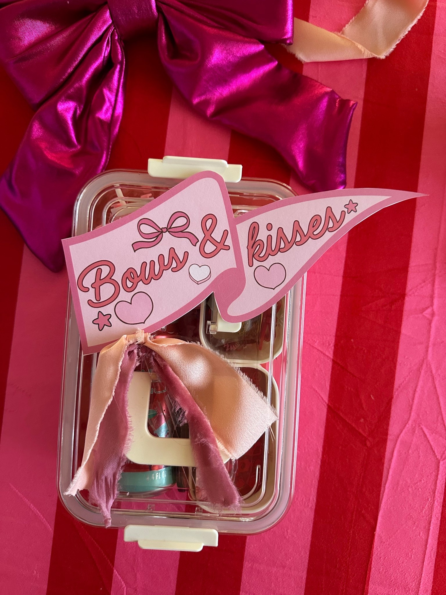 Resharing the cutest mini snackle boxes in a Valentine’s Day theme! Recreate this idea or use it as inspiration! Grab the free pennant on my Instagram page.

#LTKHome #LTKGiftGuide #LTKSeasonal