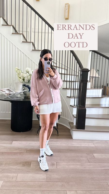 Such a cute outfit! 

Follow me @ahillcountryhome for daily shopping trips and styling tips!

Seasonal, fashion, fashion finds, workout , ahillcountryhome 

#LTKOver40 #LTKSeasonal #LTKStyleTip