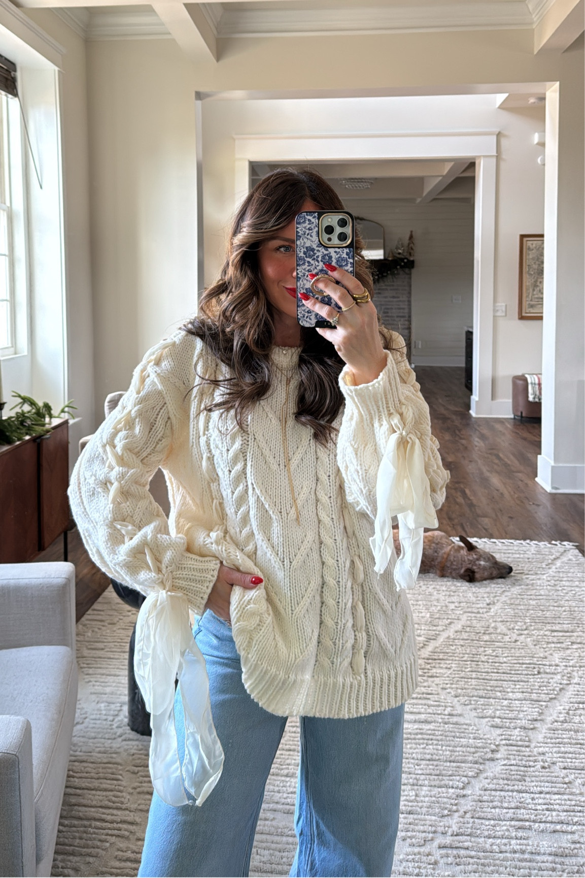 CUTEST oversized sweater + some of my fave everyday denim. In small & 25 regular. CYBERAF for extra 15% off jeans

#LTKHoliday #LTKCyberWeek #LTKSaleAlert