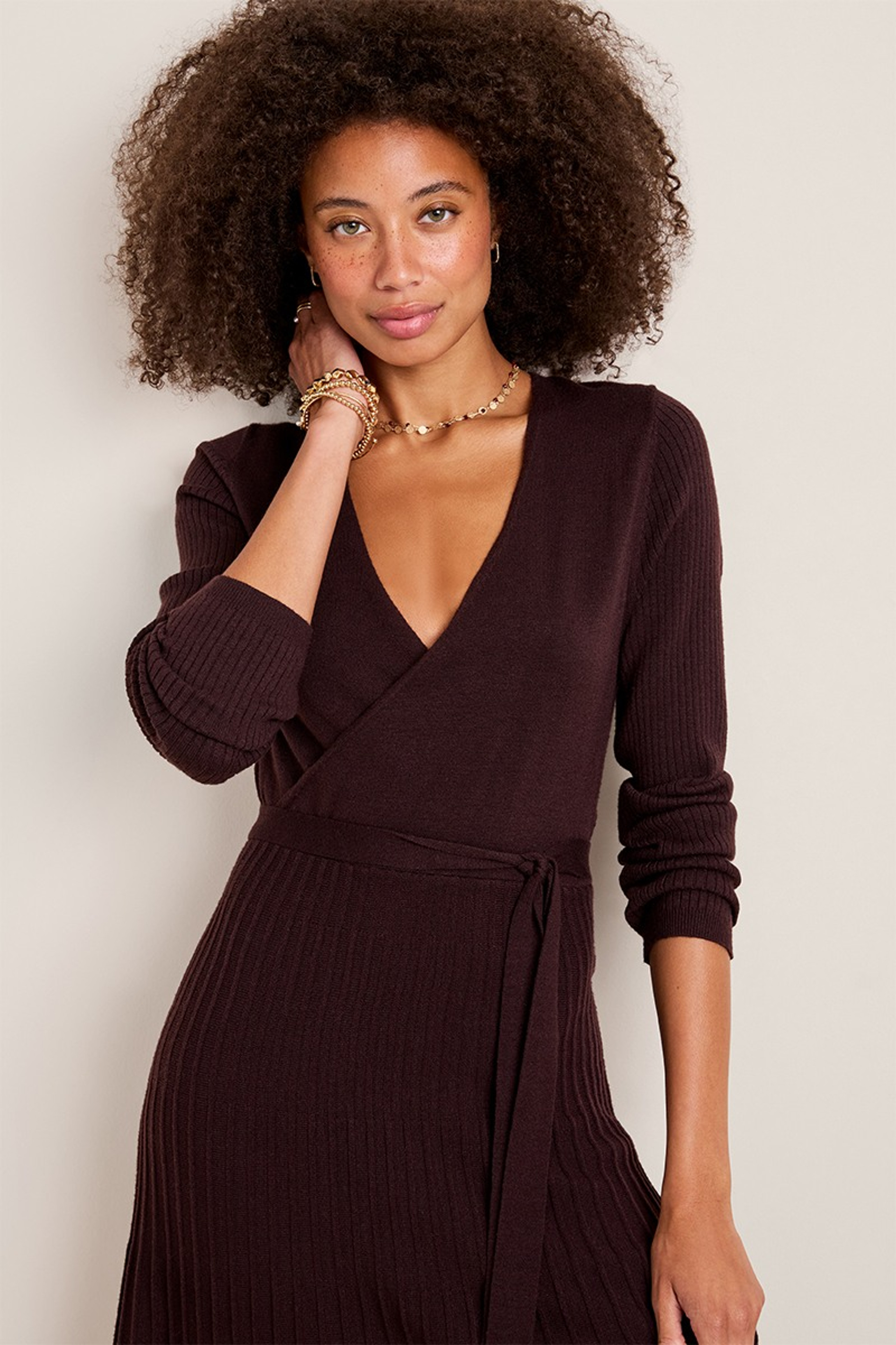 Donna Pleated Knit Midi Dress | Francesca's