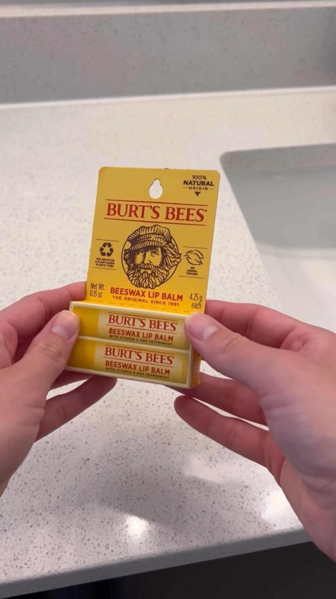 30 days of Amazon finds Burt’s Bees 🐝👄

#LTKSeasonal #LTKGiftGuide #LTKBeauty