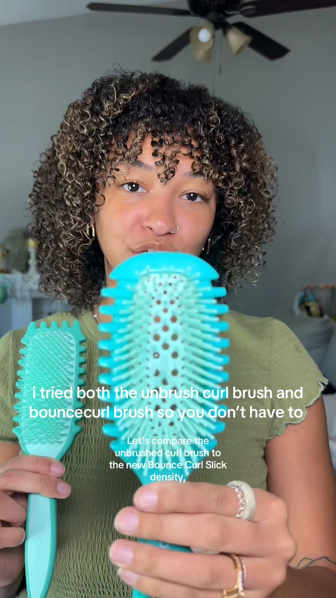 stuck between which brush to get? here is a review of the Unbrush Curl Brush and the new Bounce Curl Brush🩵✨
