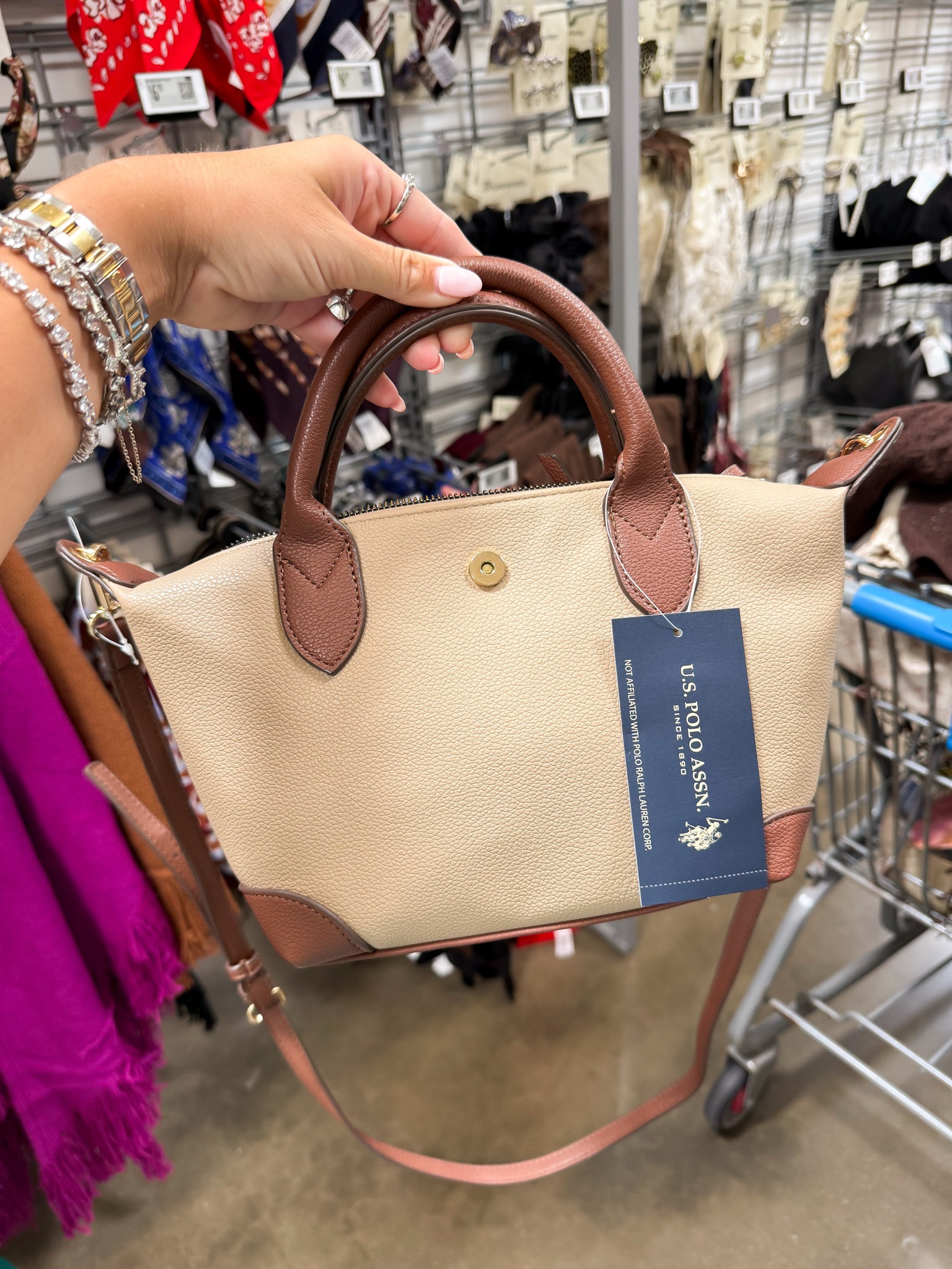 The perfect everyday purse!

#LTKgrwm #LTKdayinmylife #LTKootd