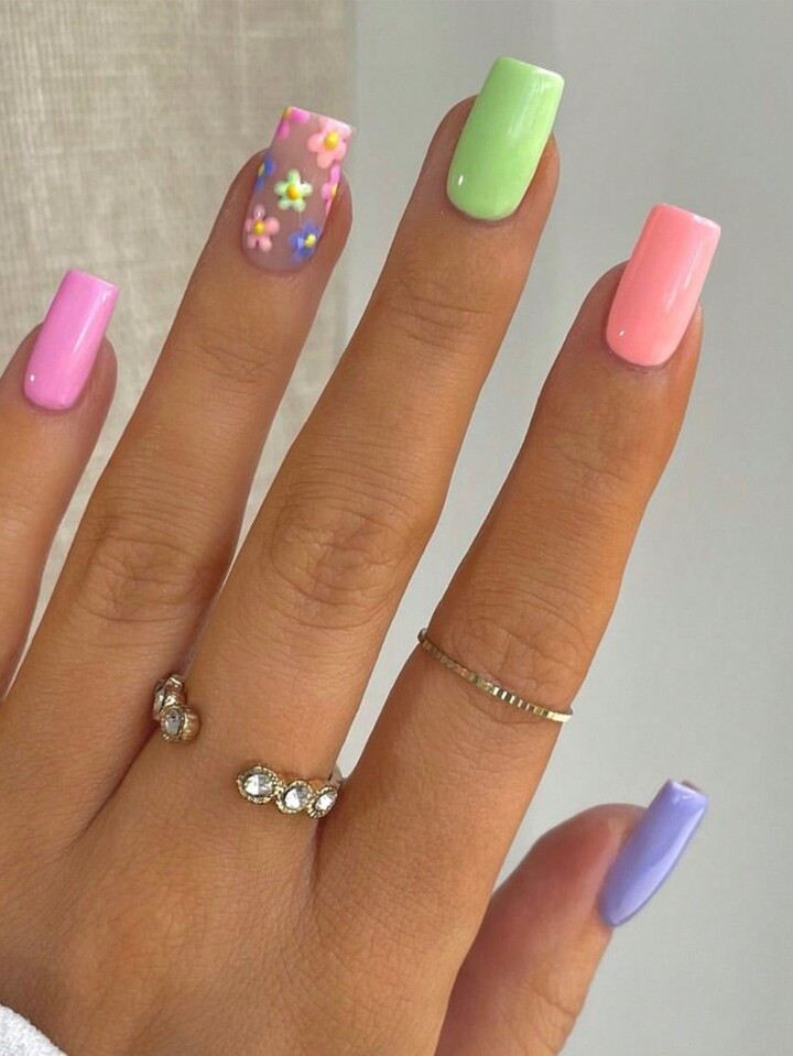 Minimalism Cute Summer Style Square Short Nail Tips With Colorful Flowers, Suitable For Any Occas... | SHEIN