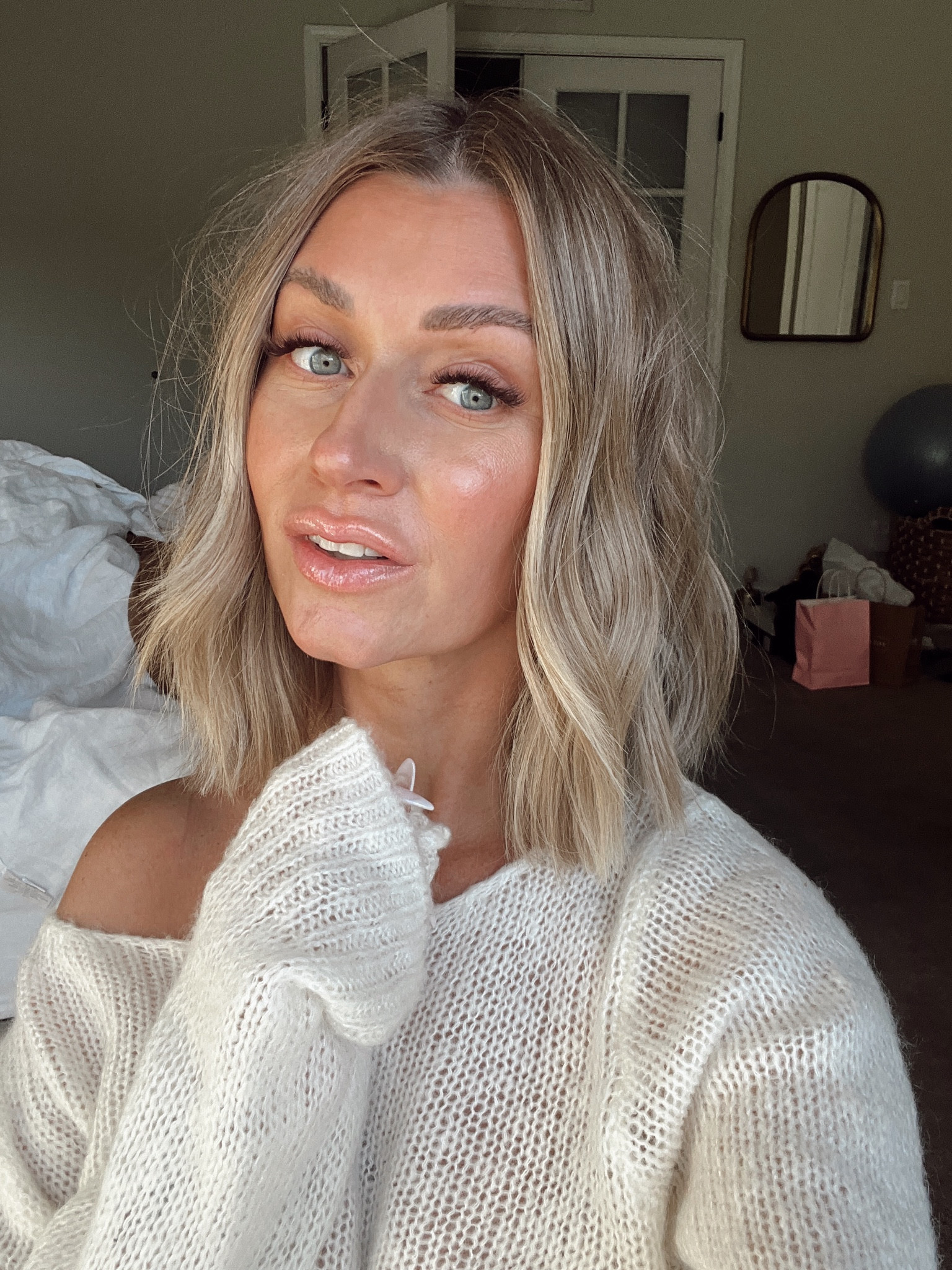 Short hair curls! See what I used to get this style! 

#shorthair #hairstyle #waves #hairproducts #shorthaircut #hair

#LTKbeauty