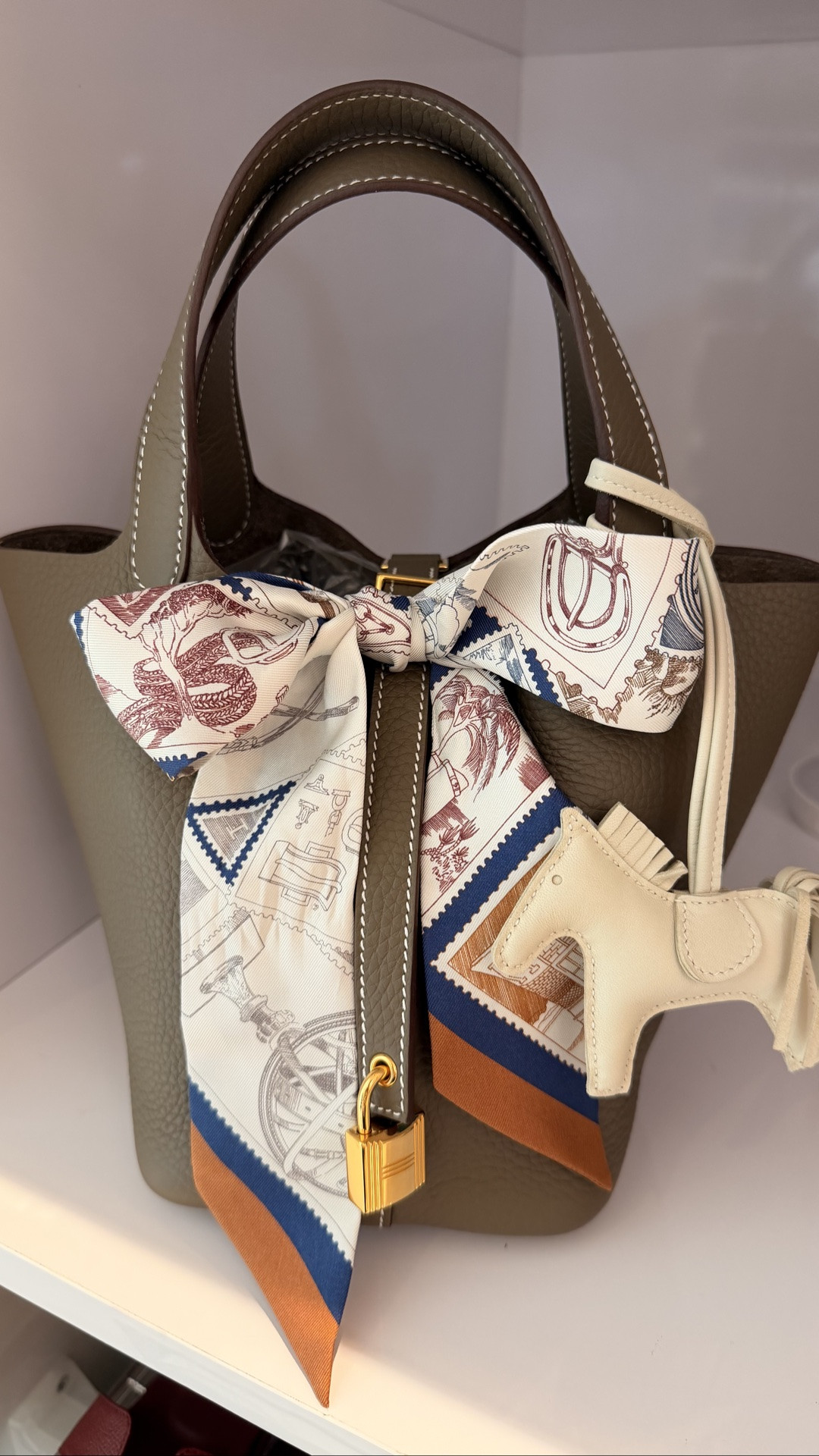 My most used bag from Hermes is my Picotin 18. @Fashionphile has the best deals in hard-to-find pieces like the rodeo charms and also you can have the piece of mind that all the pieces are 100% authentic and returns are free 🤗
#fashionphilepartner
#fashionphilefinds

#LTKSeasonal