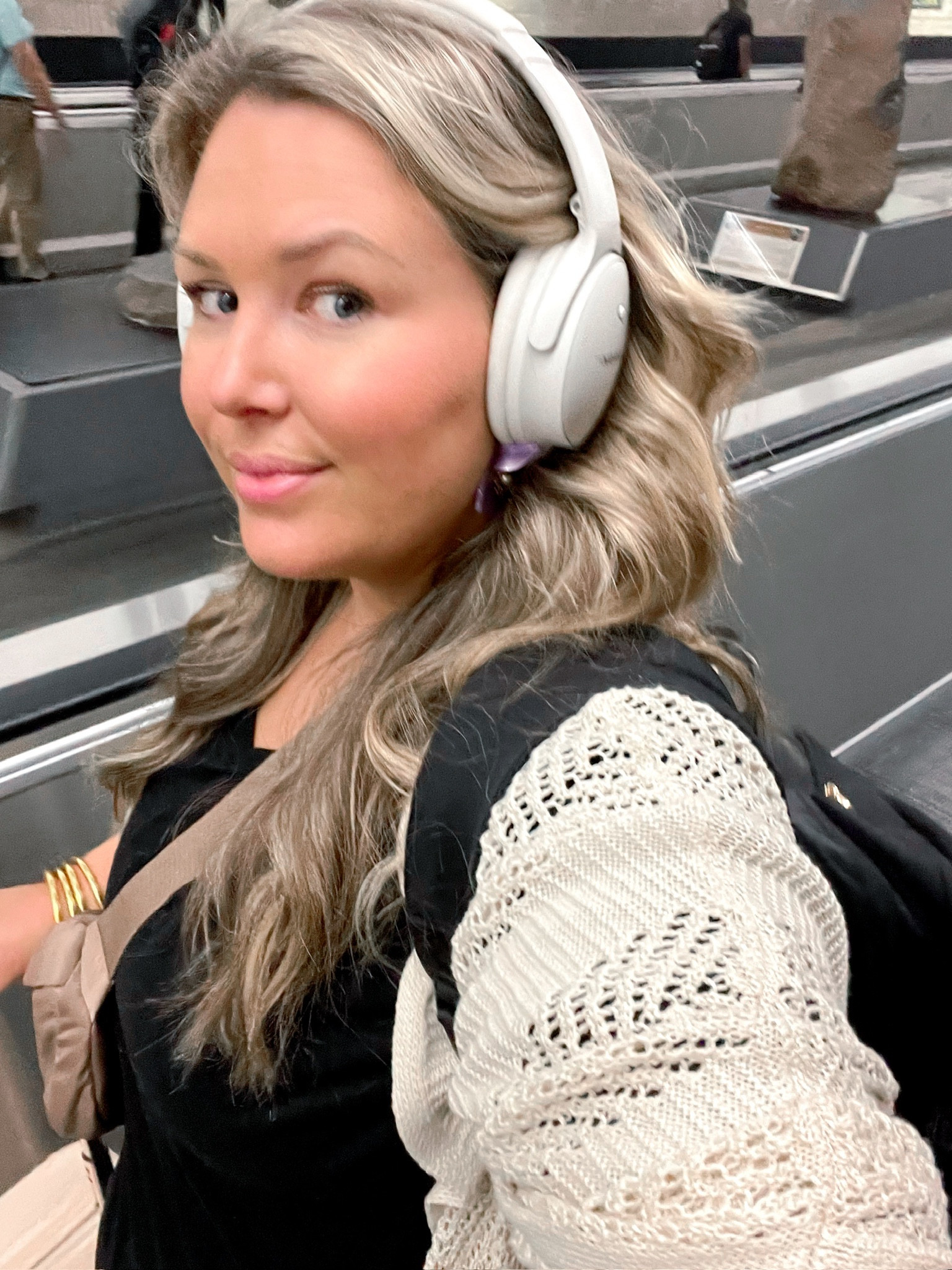 Travel Must-haves! 

Bose headphones, Amazon book bag, Walmart Jessica Simpson cardigan 2X, Target cross body, and Budha Girl all weather bangles size XL! 

#LTKSeasonal #LTKTravel #LTKPlusSize
