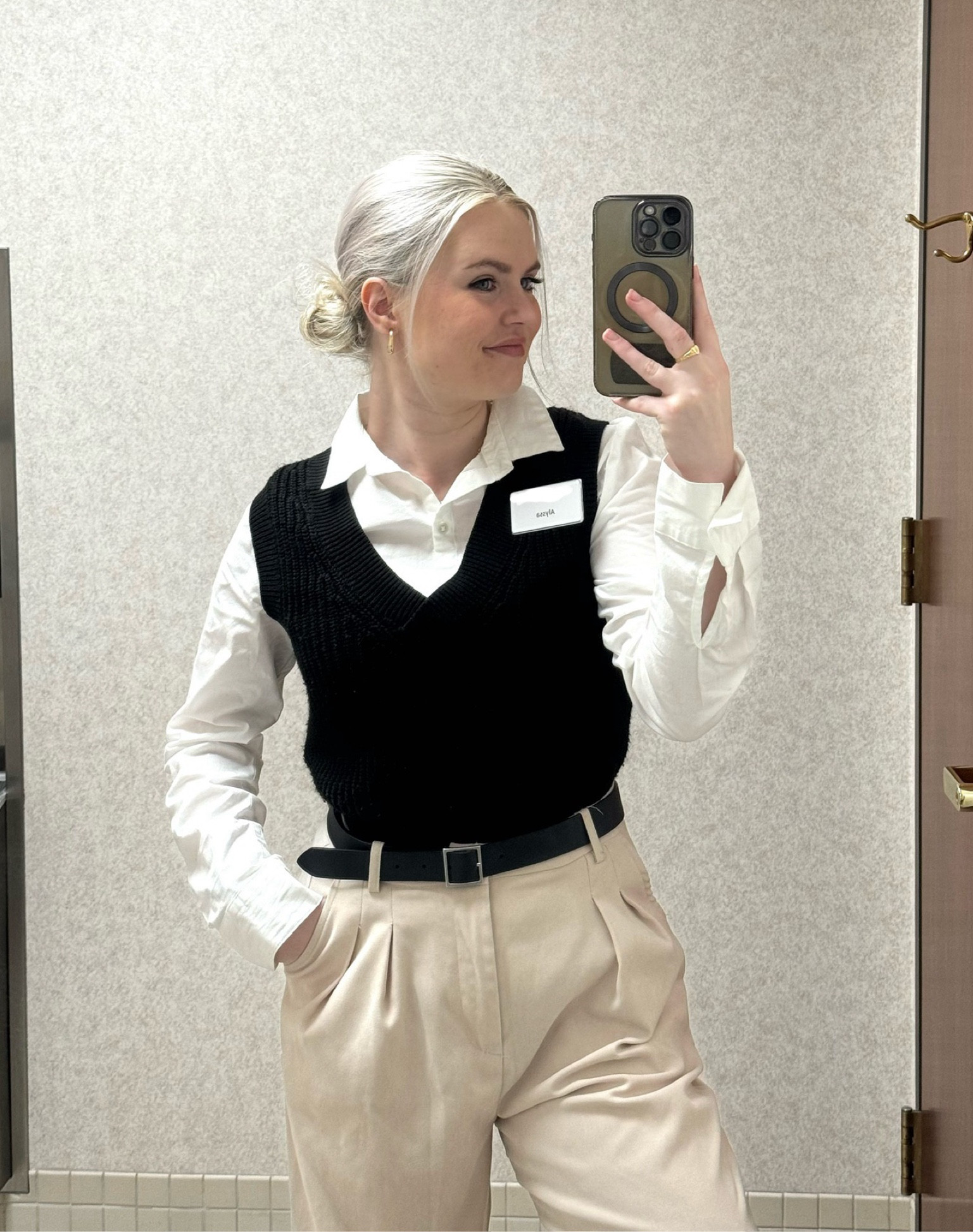 Corporate basic outfit inspo 🖤📖📈💌

#LTKWorkwear