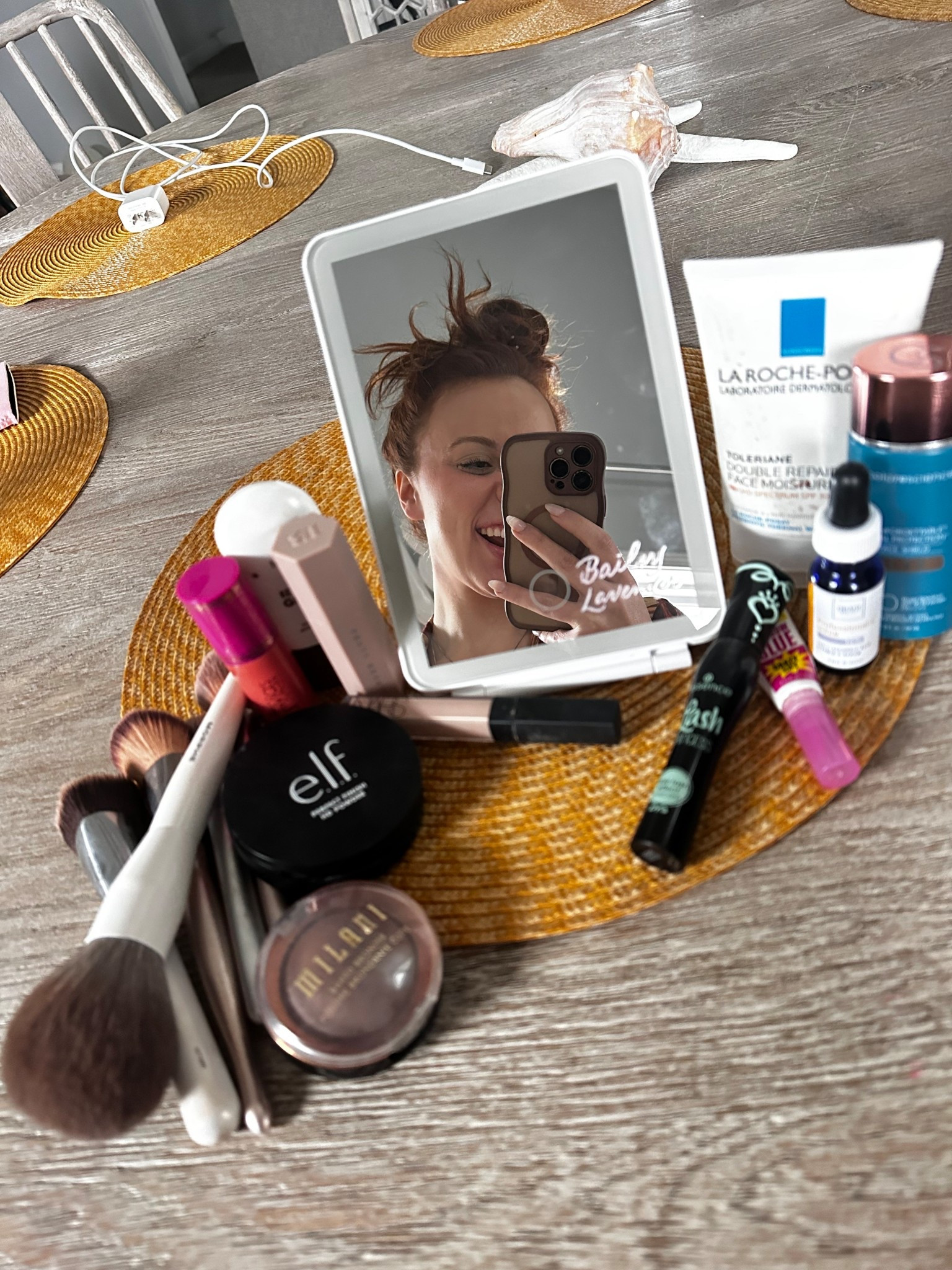 Bachelorette weekend makeup 

#LTKdayinmylife #LTKgrwm #LTKmorningroutine