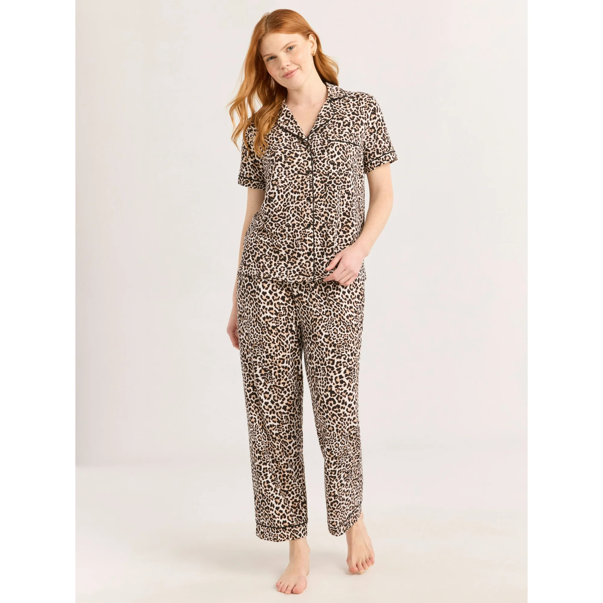 Joyspun Women's Dreamy Soft Collection Notch Collar Short Sleeve Knit Top & Capri Pajama Set, 2-P... | Walmart (US)