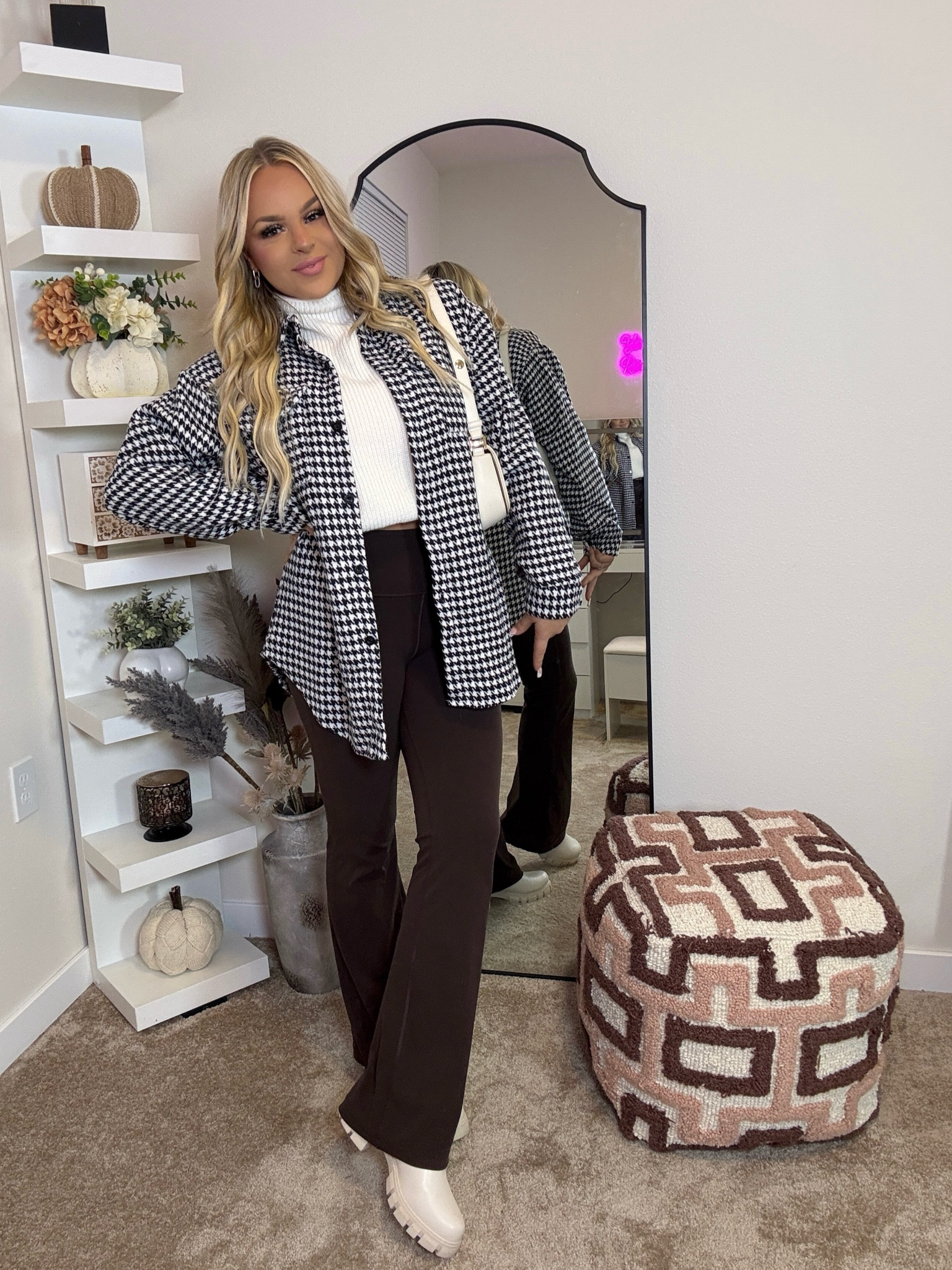 This outfit is comfy and casual but still SO CUTE! Wearing a 6 in the leggings, large in the flannel, medium in the vest, and the boots are true to size 🖤🤍🤎 

#LTKHoliday #LTKGiftGuide #LTKFindsUnder100