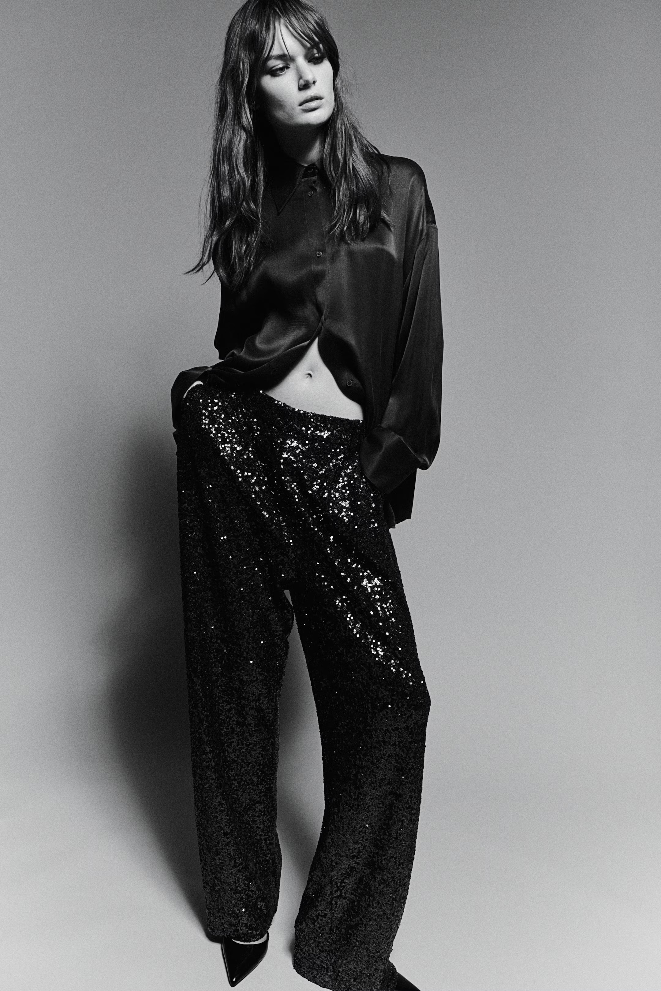 Sequined trousers - Dark grey/Silver-coloured - Ladies | H&M GB | H&M (UK, MY, IN, SG, PH, TW, HK)