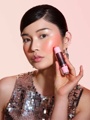 All Day Stay Essentials | DIBS Beauty | DIBS Beauty